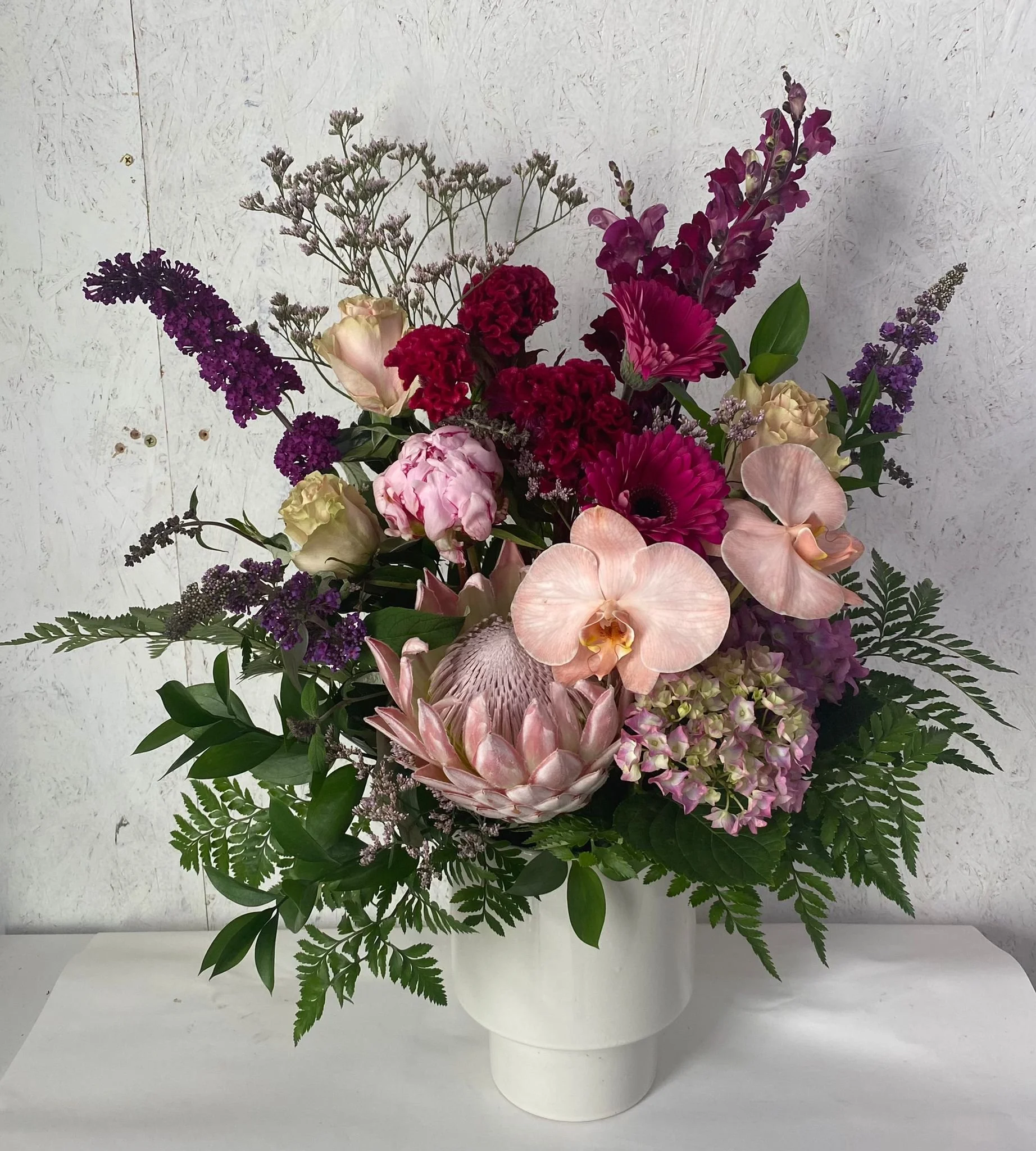 Eight Stems Florist - Luxe Bloom.JPG