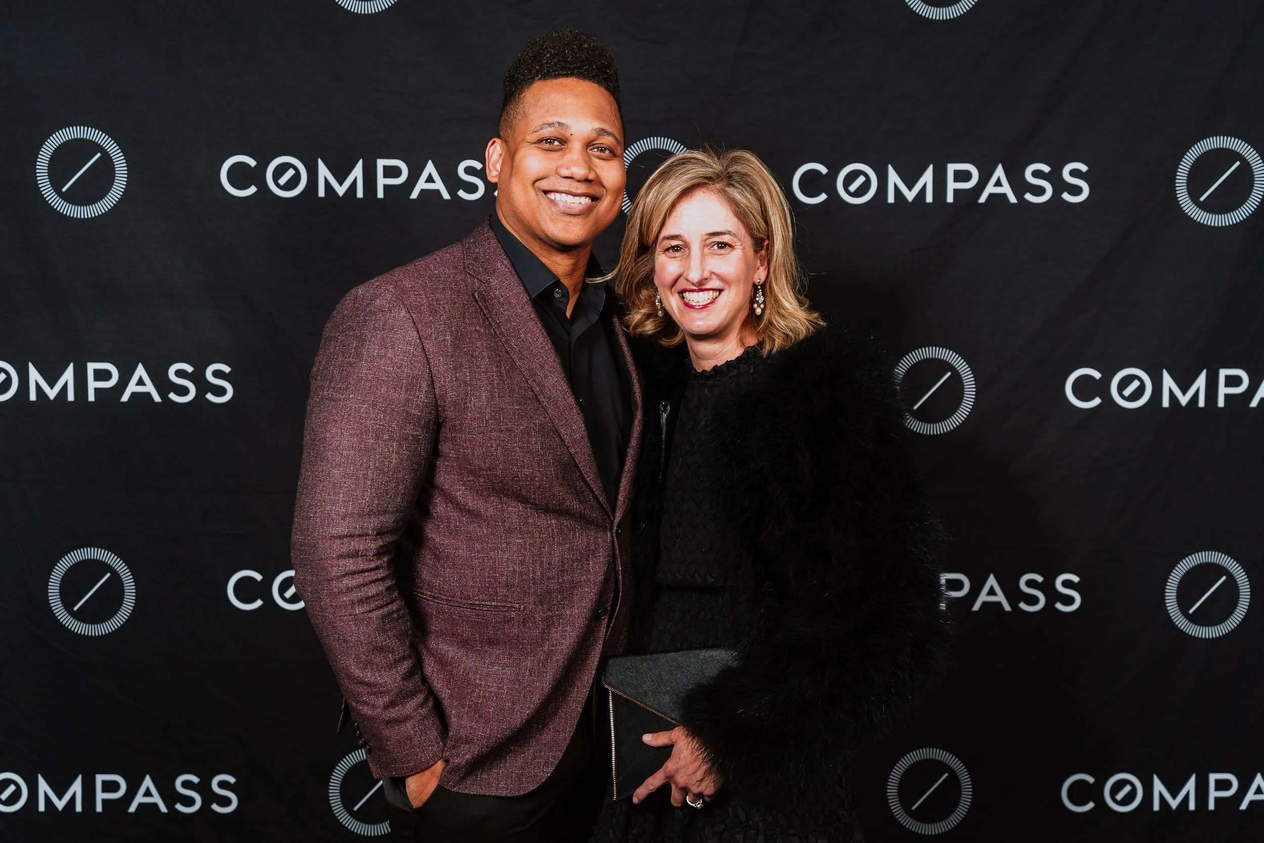 Chicago_Company_Party_Photography_Compass Legends Society @ Offshore Rooftop_20220324-107.jpg
