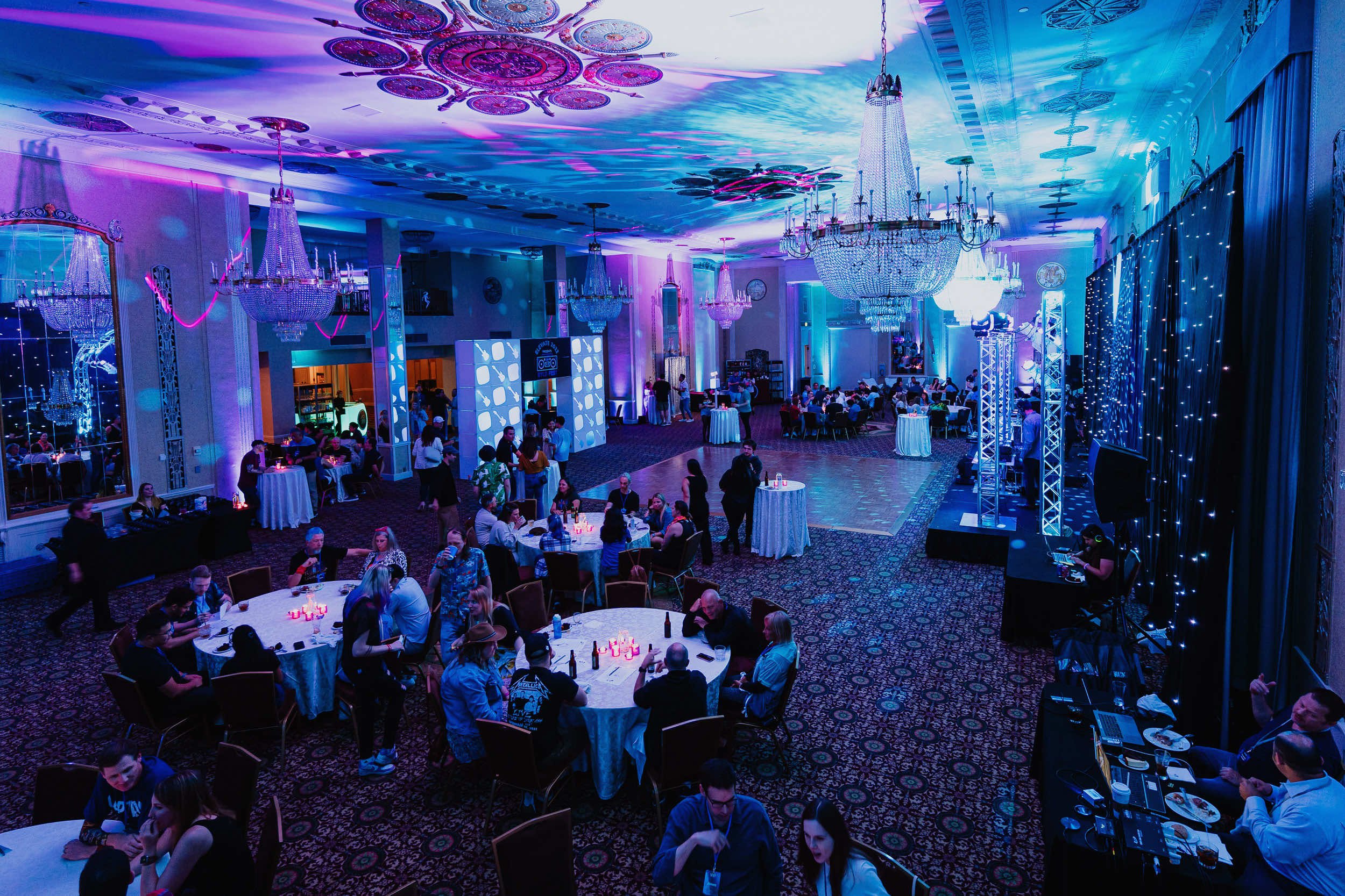 Chicago_Company_Party_Photography_Slalom_Elevate_BYLD_Fest_2022_20220610-197.jpg