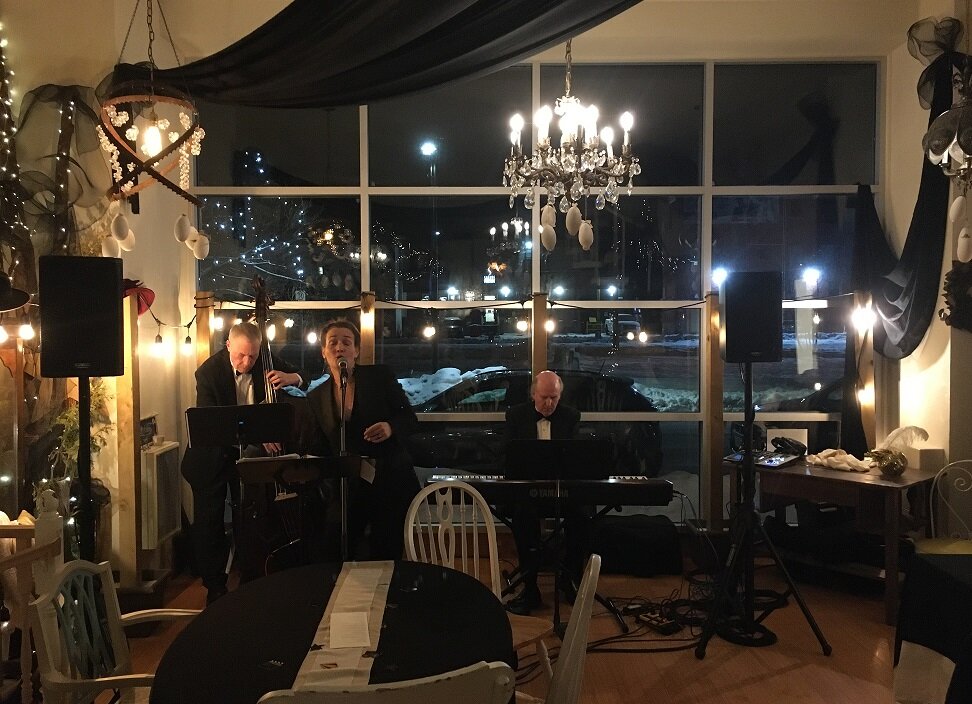 Halcyon days jazz trio