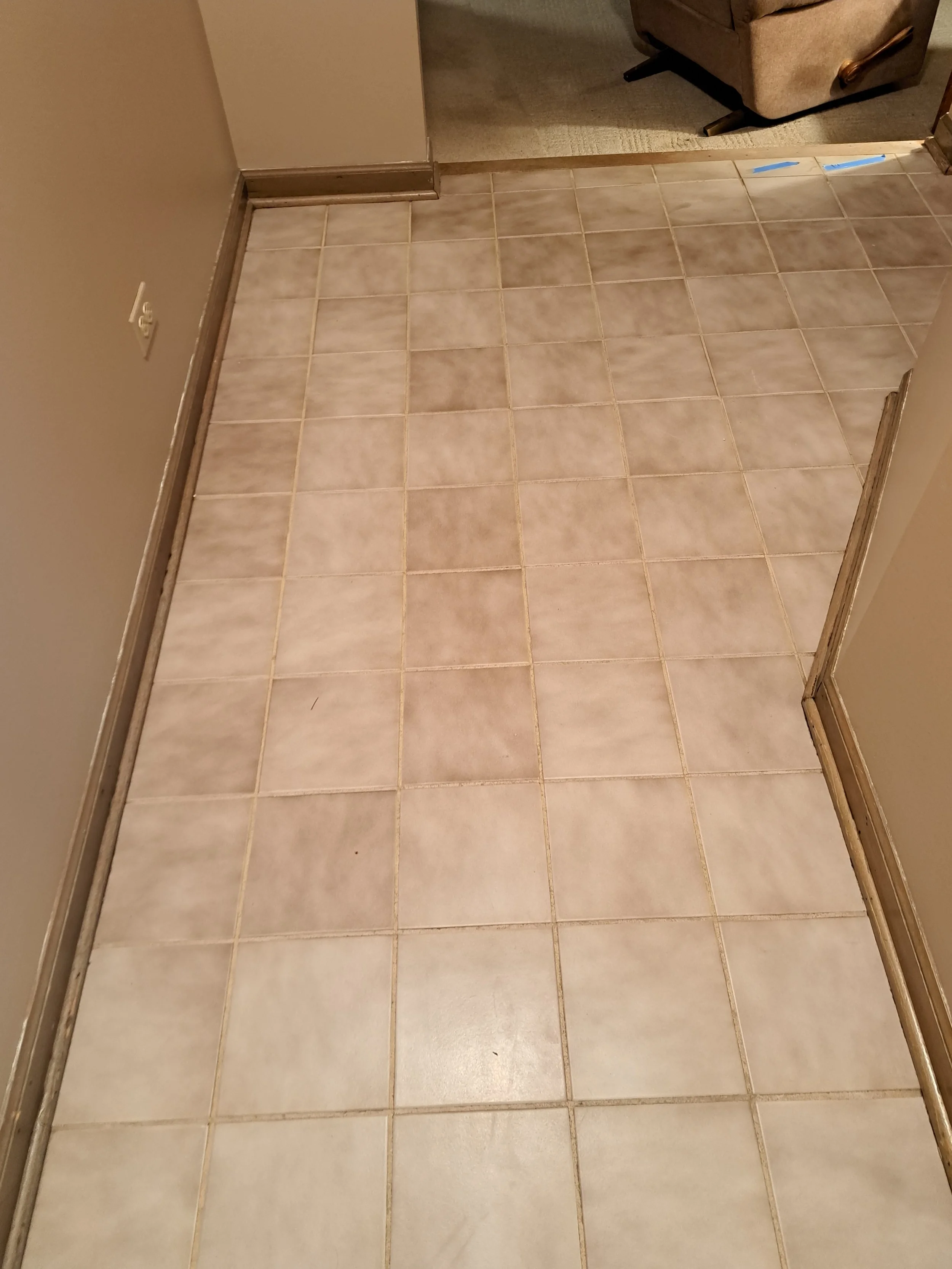 After Kitchen Grout Cleaning in Chicago