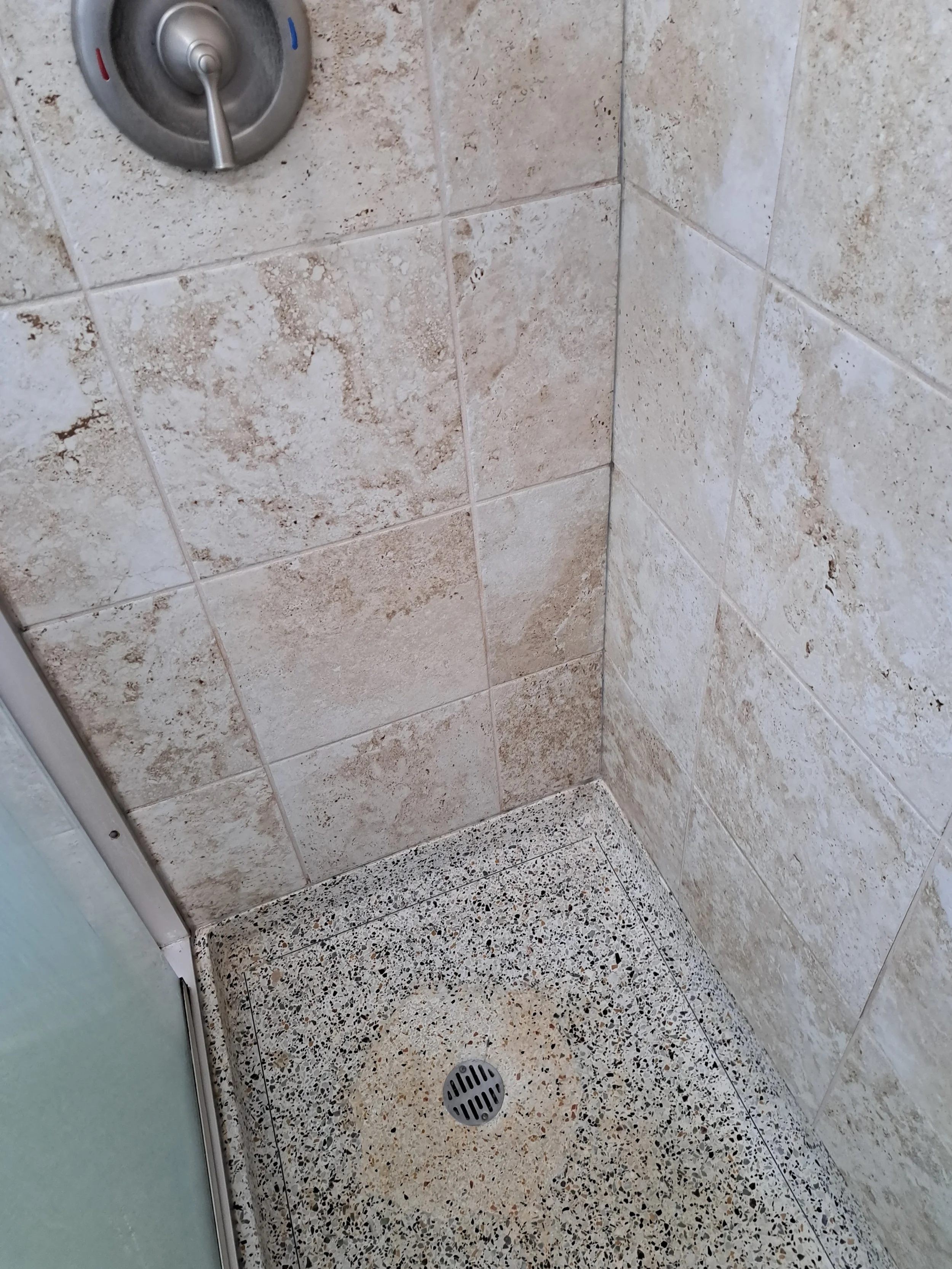 After Shower Grout Cleaning in Chicago