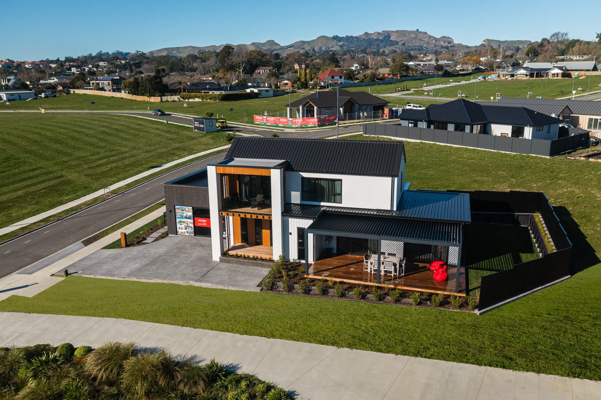 DJI_0227-Edit_WebRes.jpg