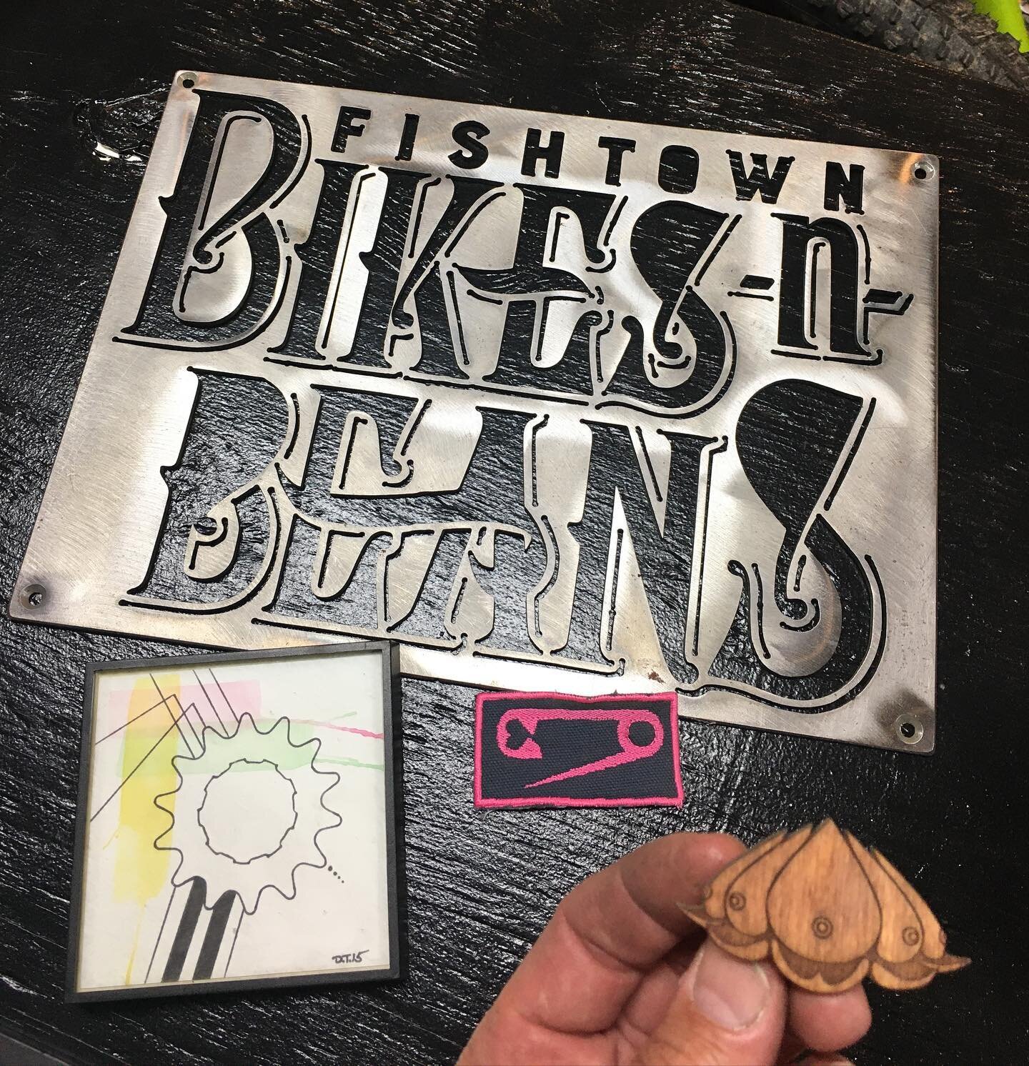 Put&rsquo;n up the #fishtown_philly art I was gifted!! Forever thankful I am!! Memories of Fishtown!! #greattimes #thankyouall #phillylife #phillyart #fishtownbikesnbeans