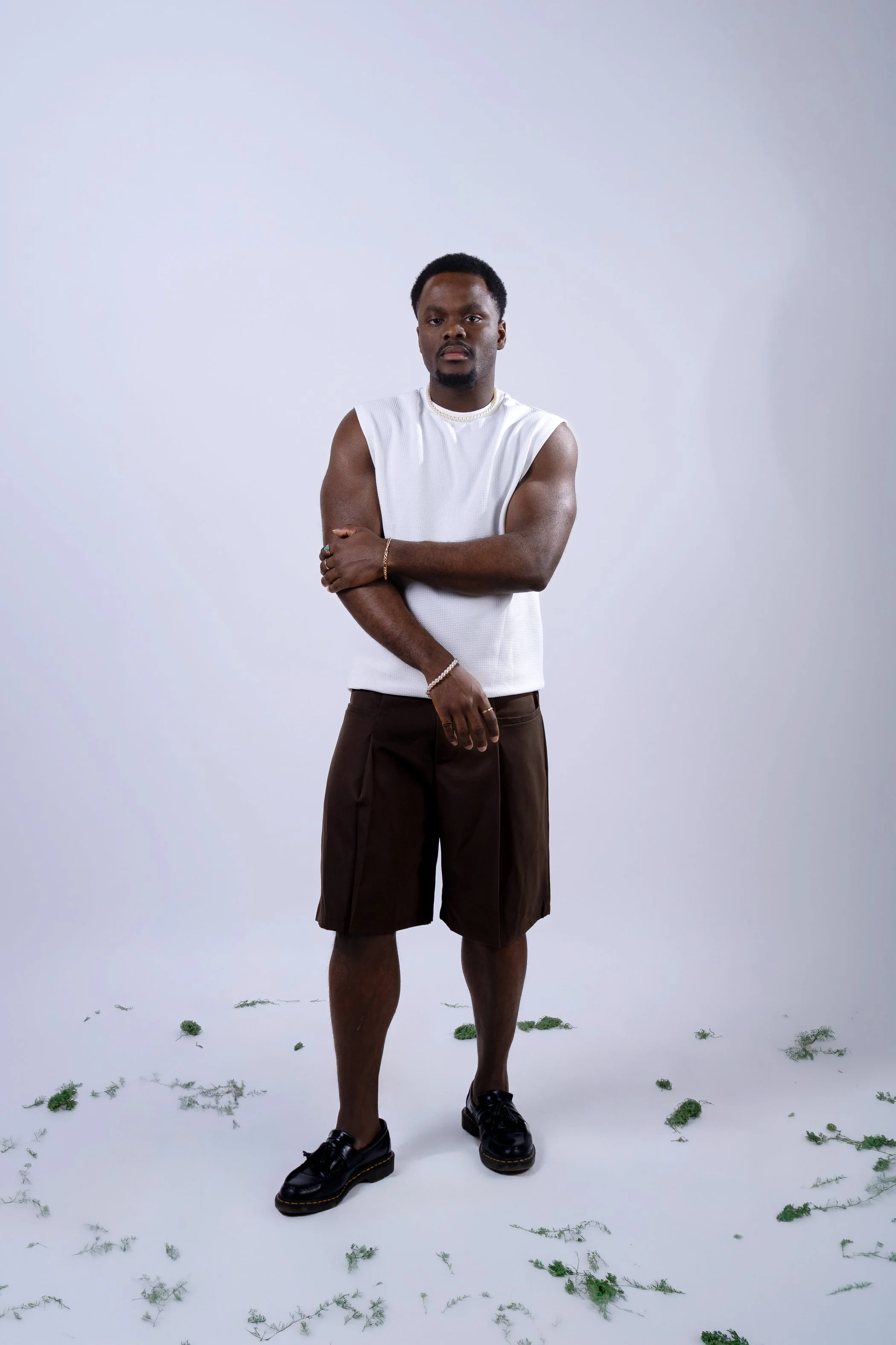 Wisdom Armless White Top