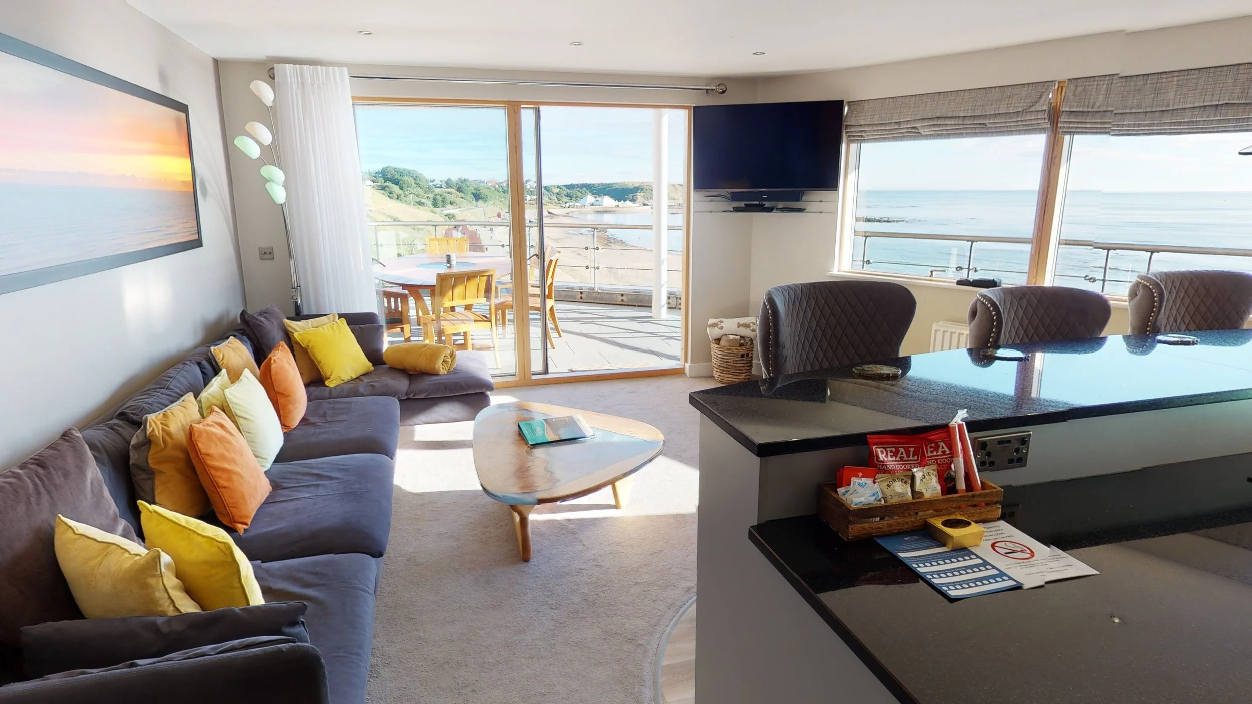 Penthouse-504-07082022_154534.jpg