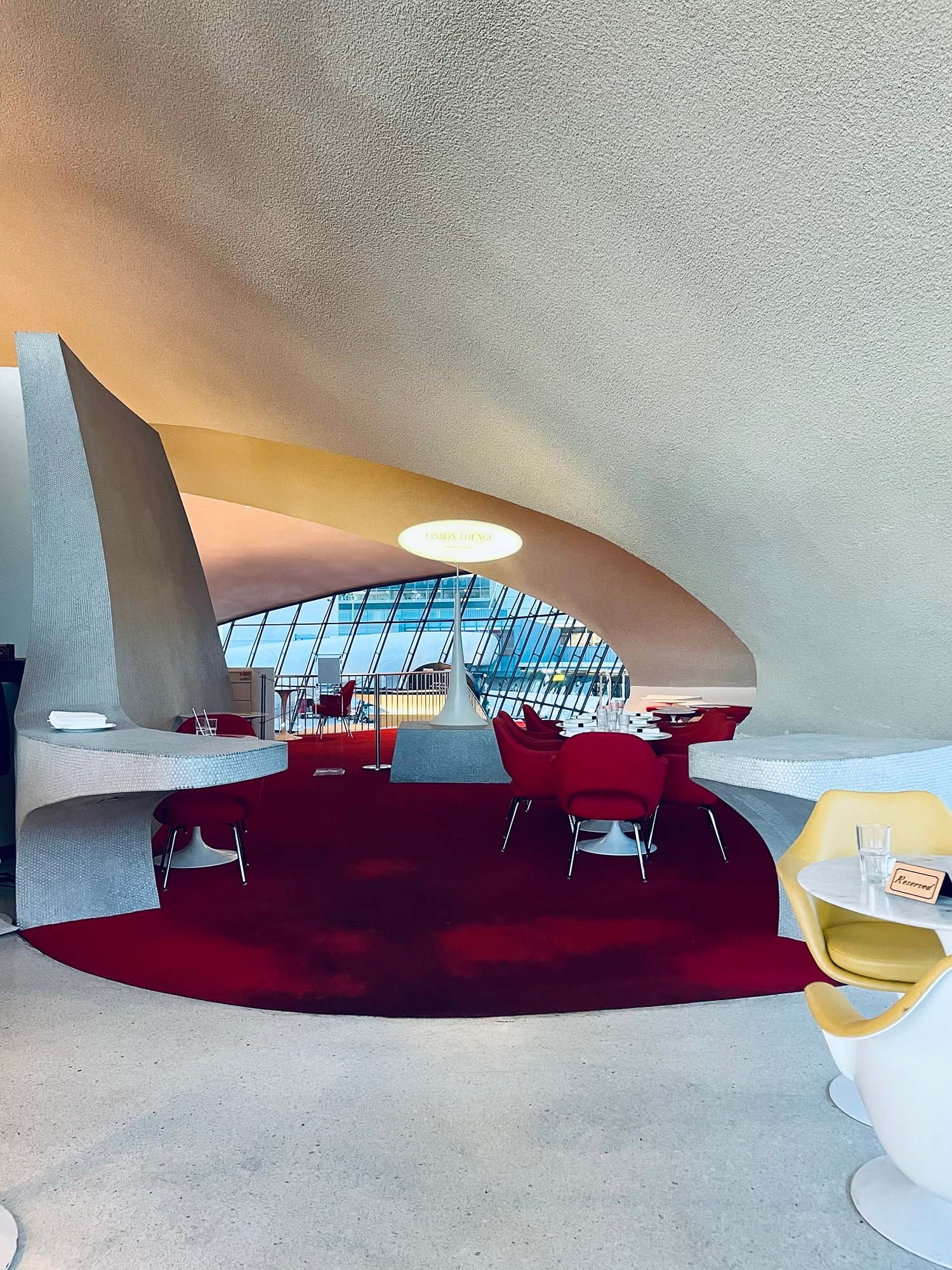 twa hotel lobby