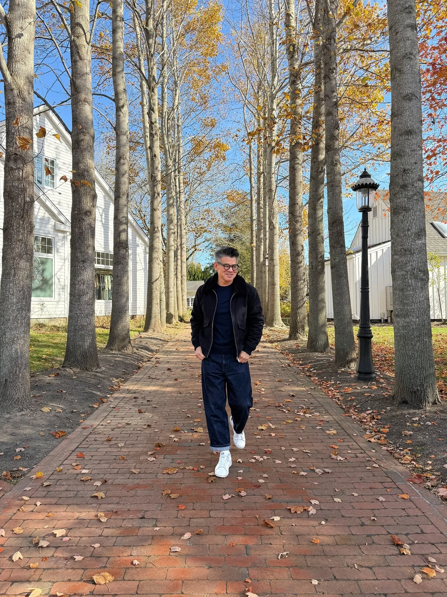 Leaves changing, pace slowing 🍂 ✨
.
.
.
#petersom #hamptons #weekend #photodump #moments #fall #photos #sagharbor #amagansett #vibes #beach