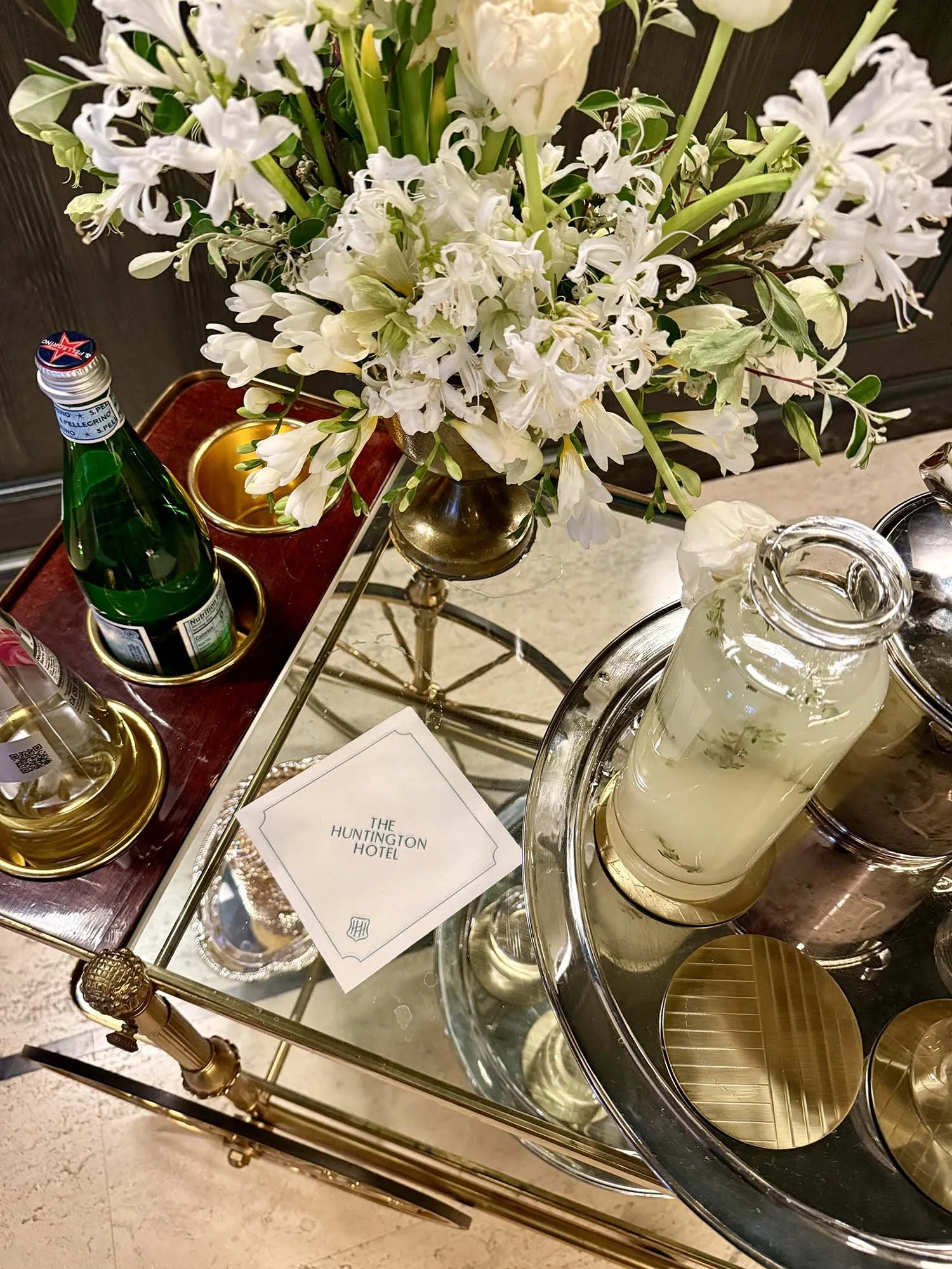 2-Room-Huntington-Hotel.jpg