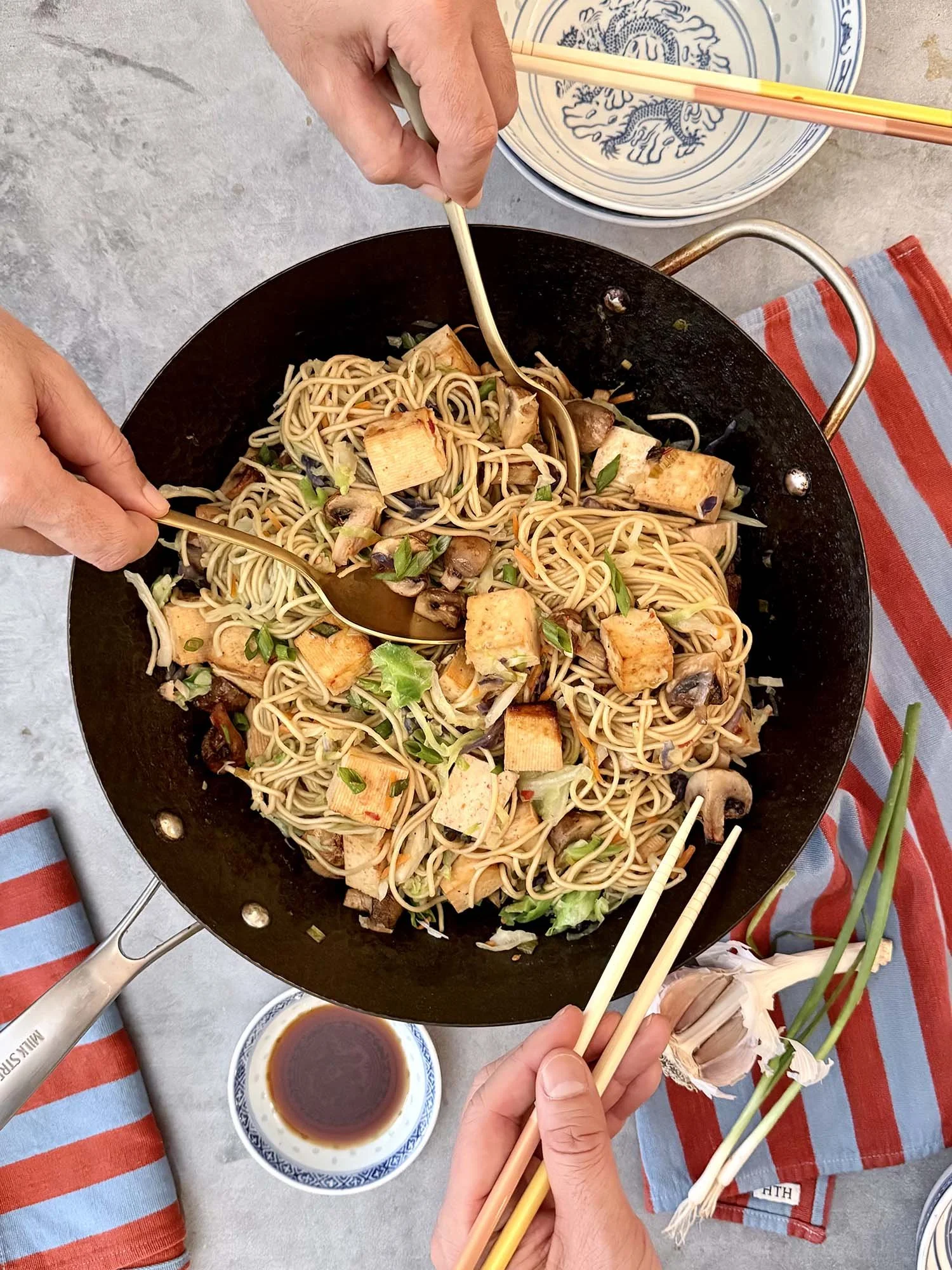 tofu and mushroom lo mein