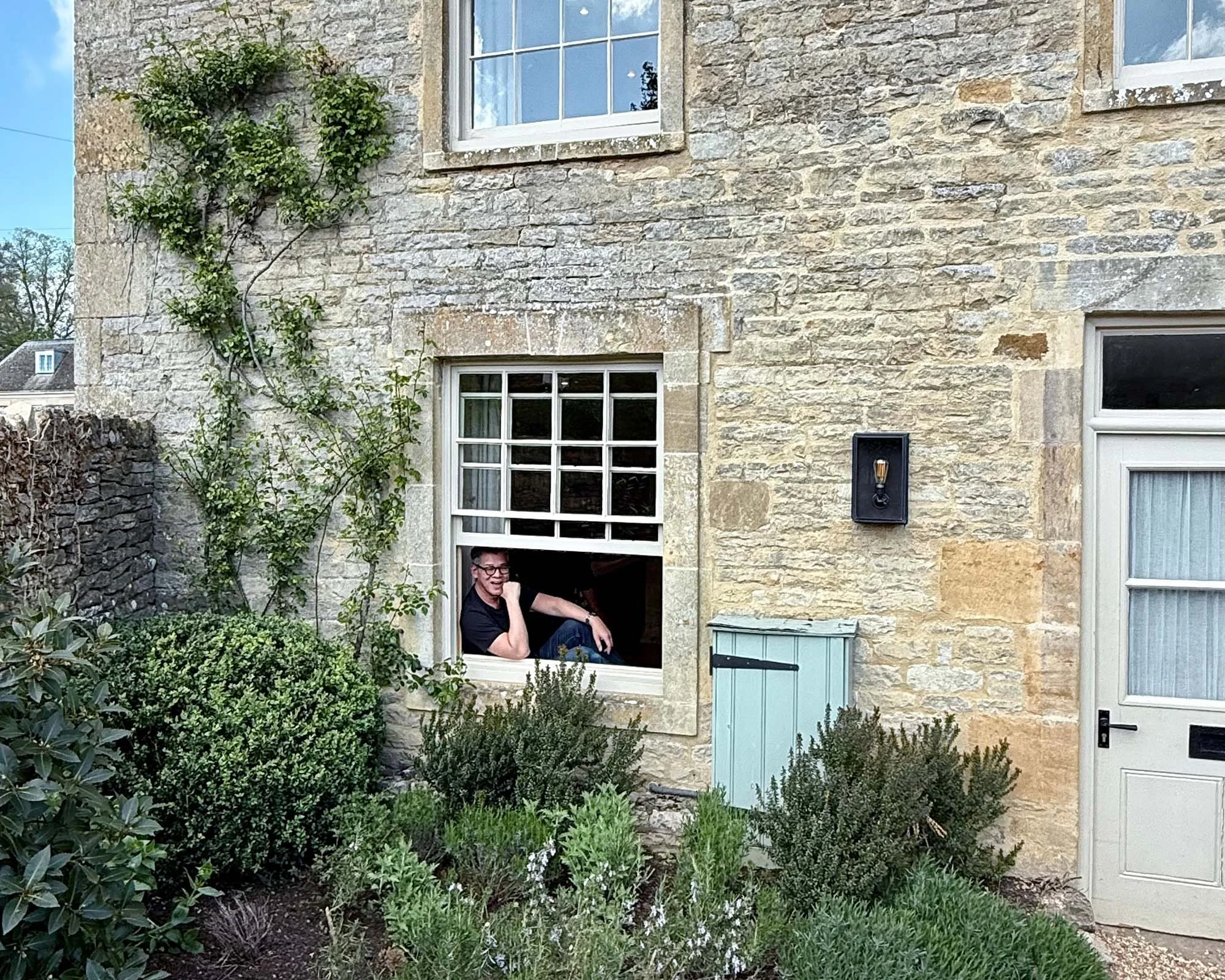 peter som in the cotswolds