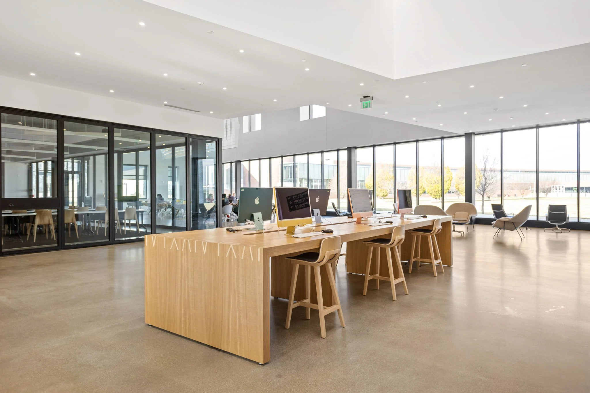 30-web-or-mls-4475 Central Ave-30.jpg