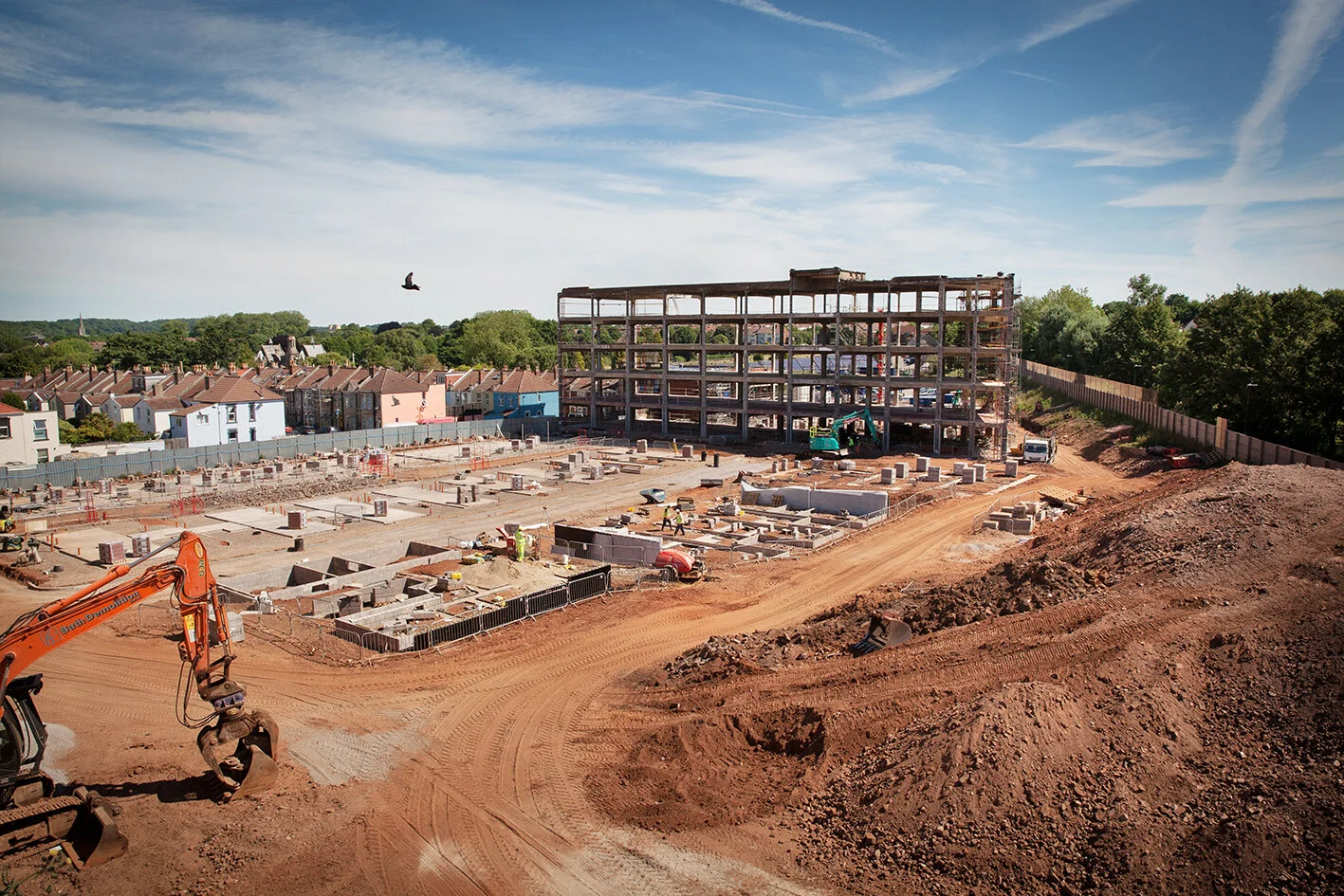 SWEET SUPPORT: CONTRACTOR ANNOUNCES £5,000 INVESTMENT FOR LOCAL COMMUNITY