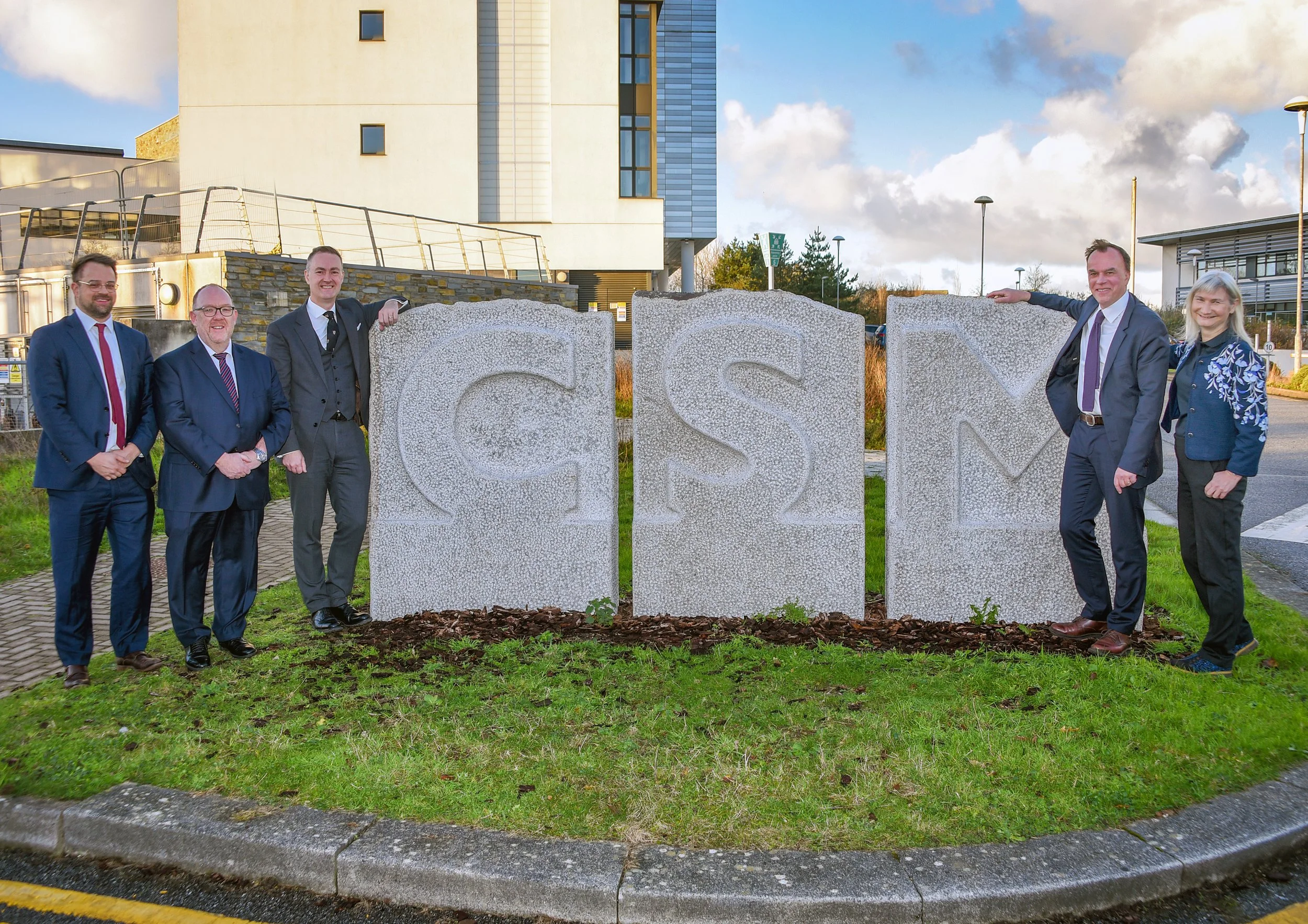 Minister launches Critical Minerals Strategy on visit to University of Exeter, Cornwall 