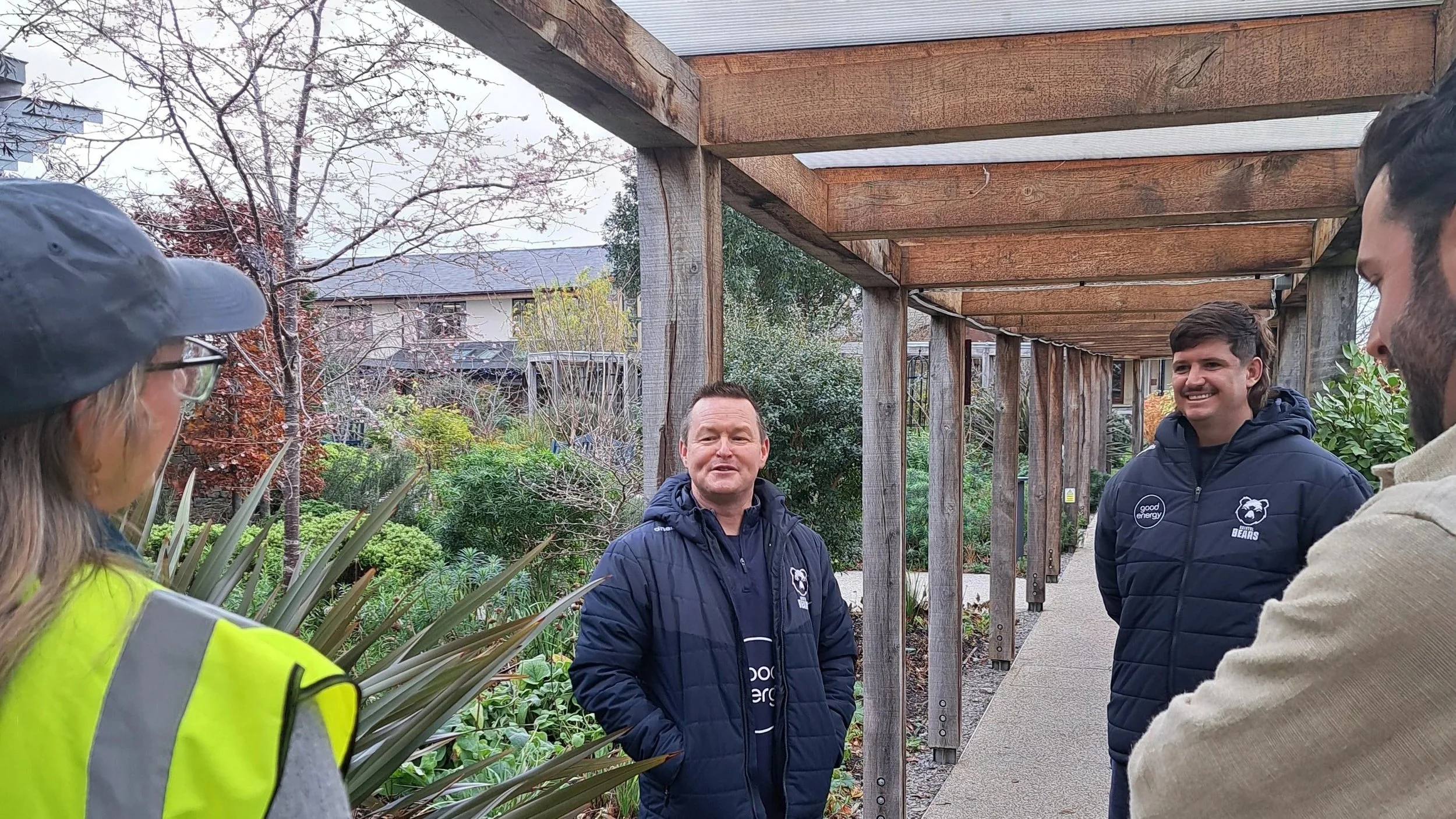 Bristol Bears spread festive cheer at St Peter’s Hospice