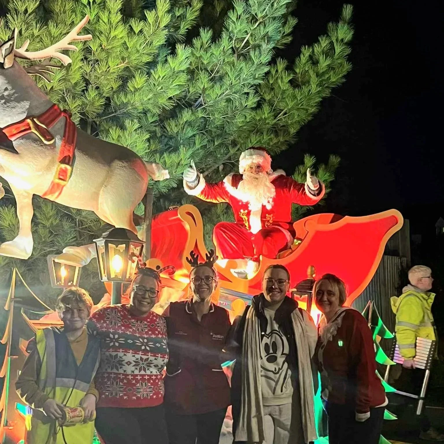 Santa lights up Bridgwater nursing home