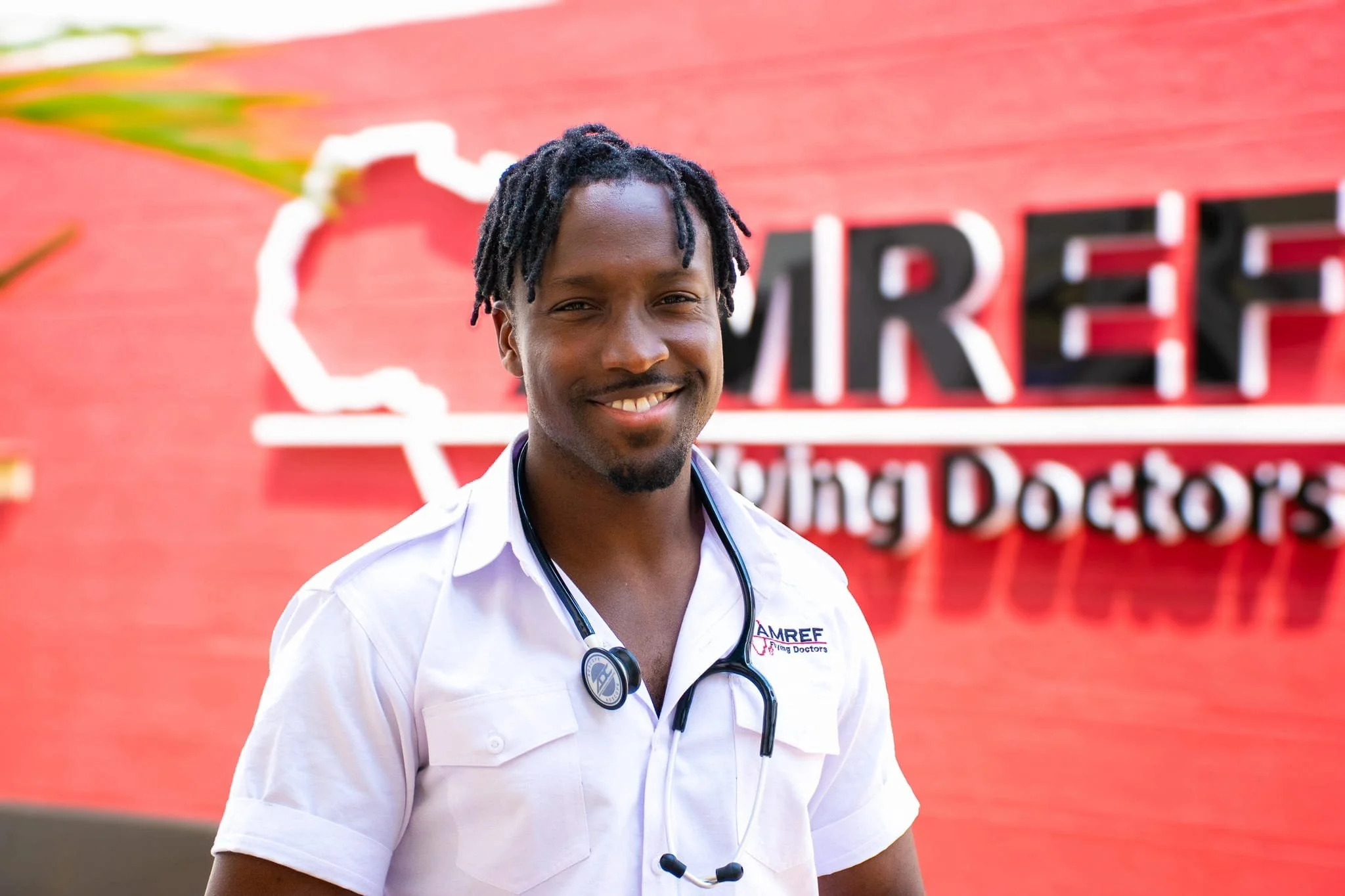 How studying at Exeter inspired ‘The Fly Doctor’ and CBBC presenter Dr Daniel Olaiya