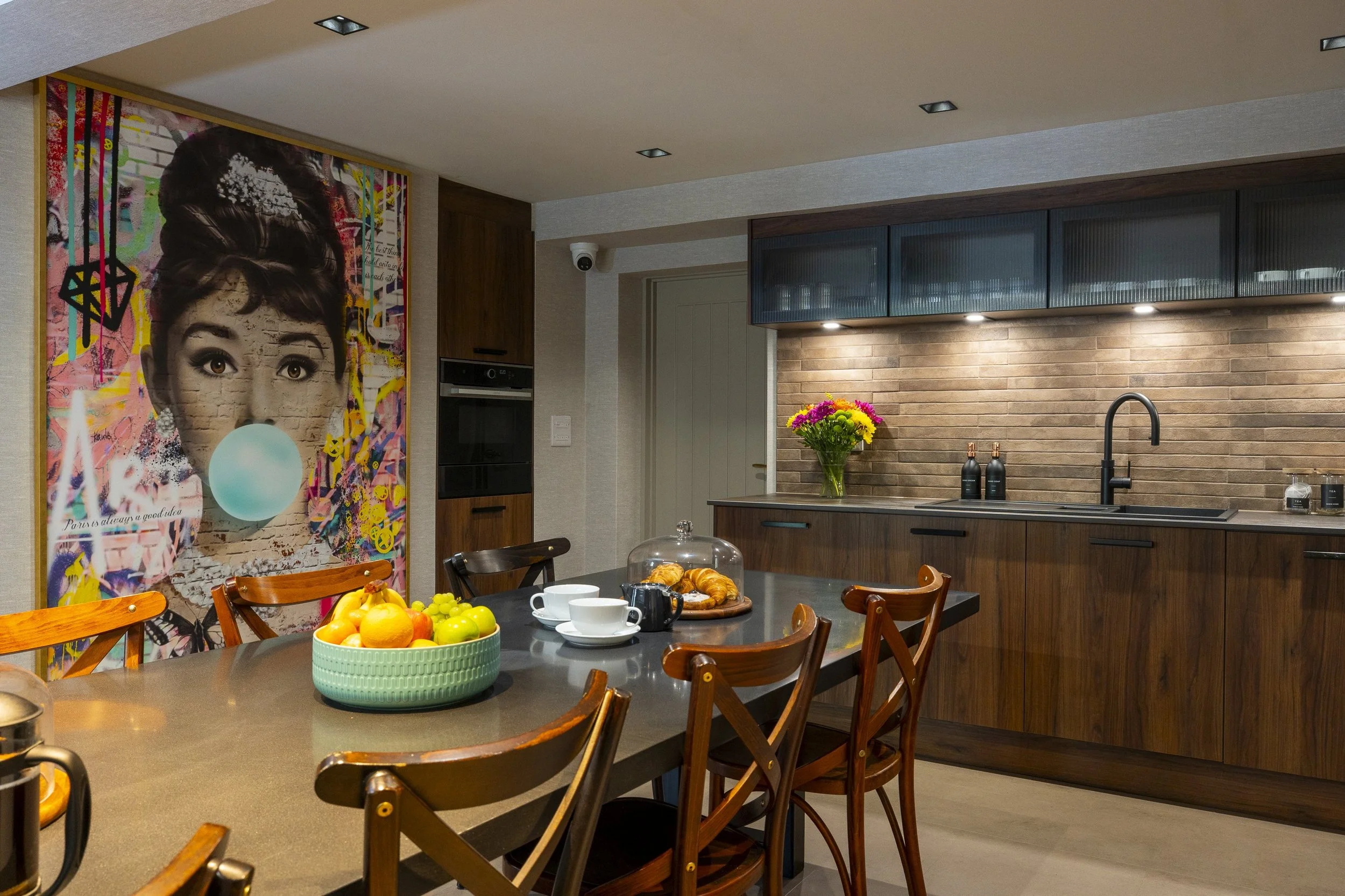 Kitchenarea_03_06_26_326.JPG
