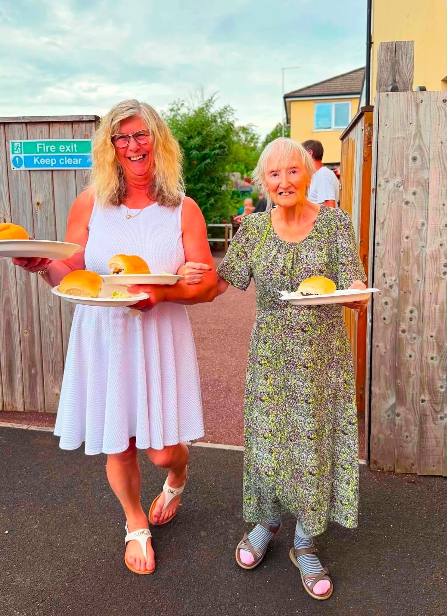 L-R Geraldine Channing, Joan Casey.jpg