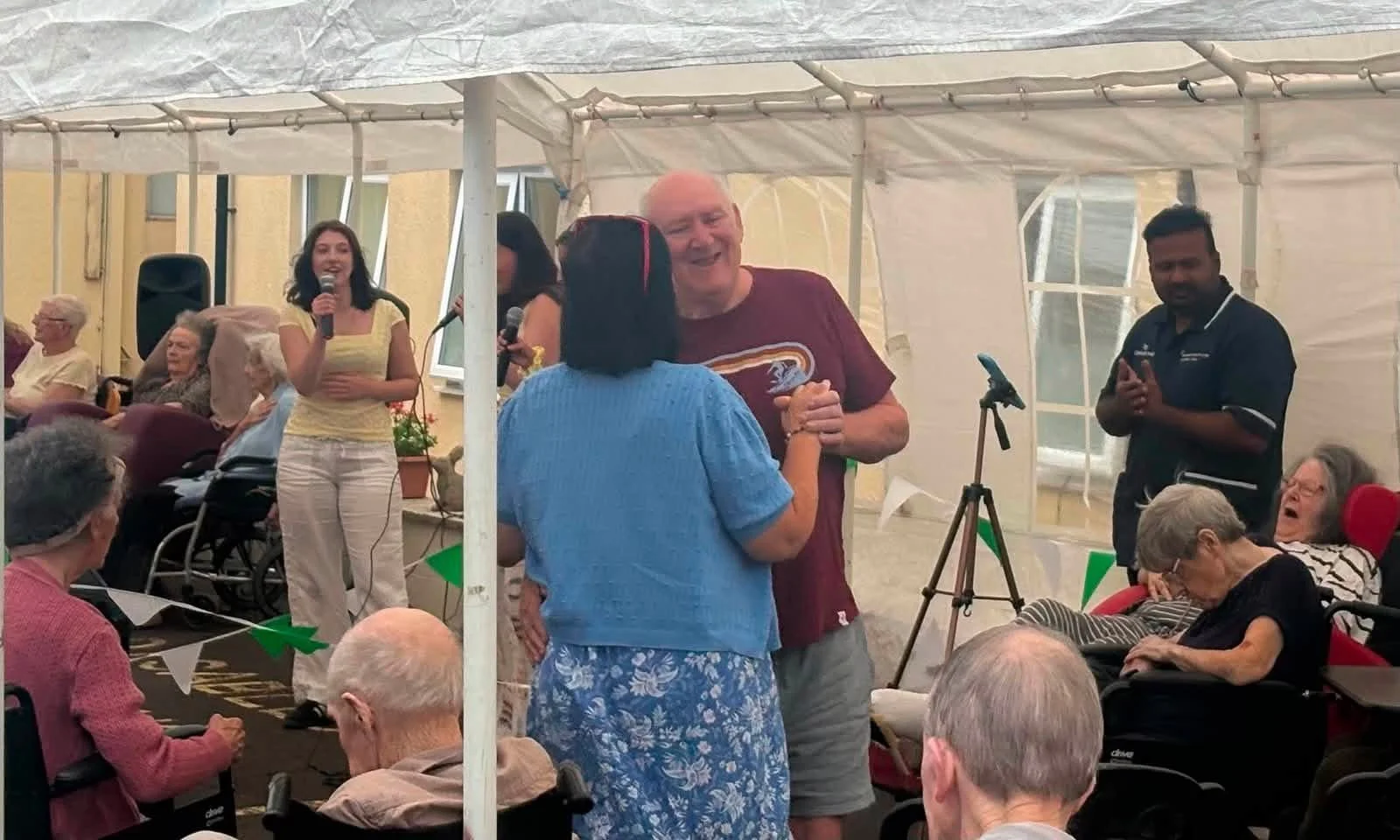 Roy Newton and partner Debbie, dancing to The Jems.jpg