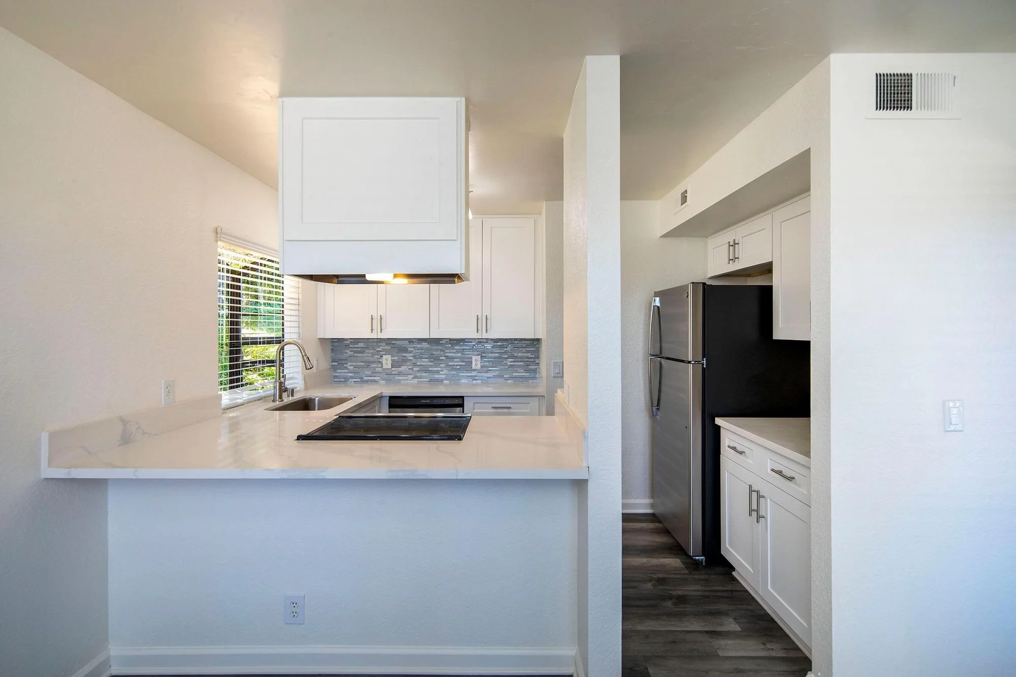 Seagate Kitchen 2.jpeg