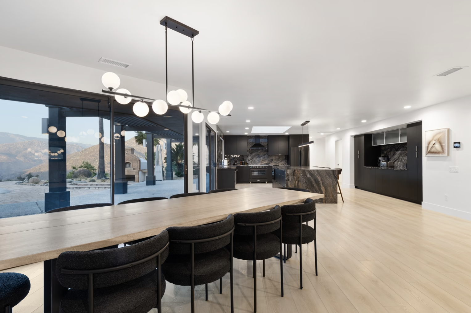 Dining Room.png