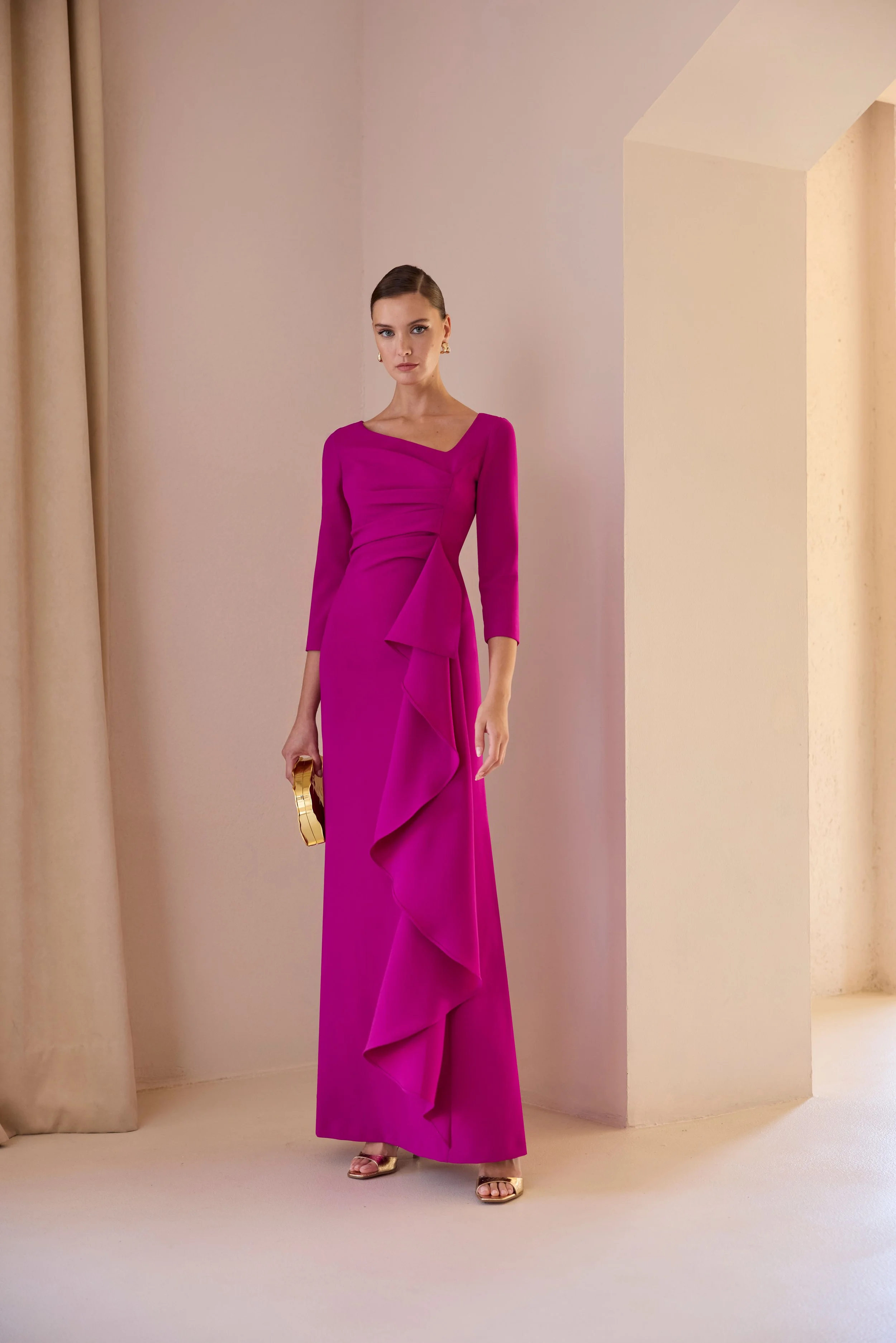 Vestido asimétrico Carla Ruiz