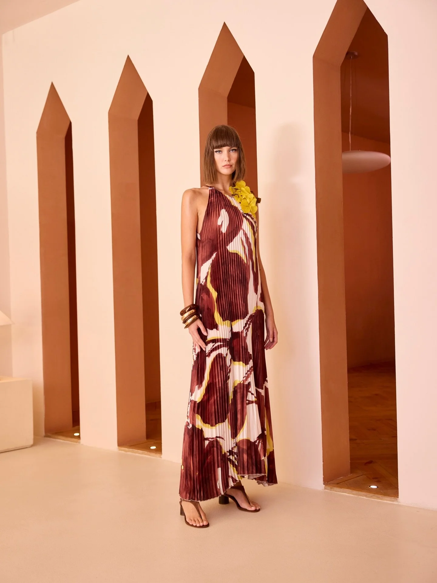 ✨&iexcl;ADELANTO NUEVA COLECCI&Oacute;N!✨

Estad atentas a la web, muy pronto tendr&eacute;is las prendas de la nueva colecci&oacute;n de @carlaruizcostura @rosa_clara @coutureclub_designs @magnoliakobus_official @kahyra_moda y muchas mas!! 

#hedera