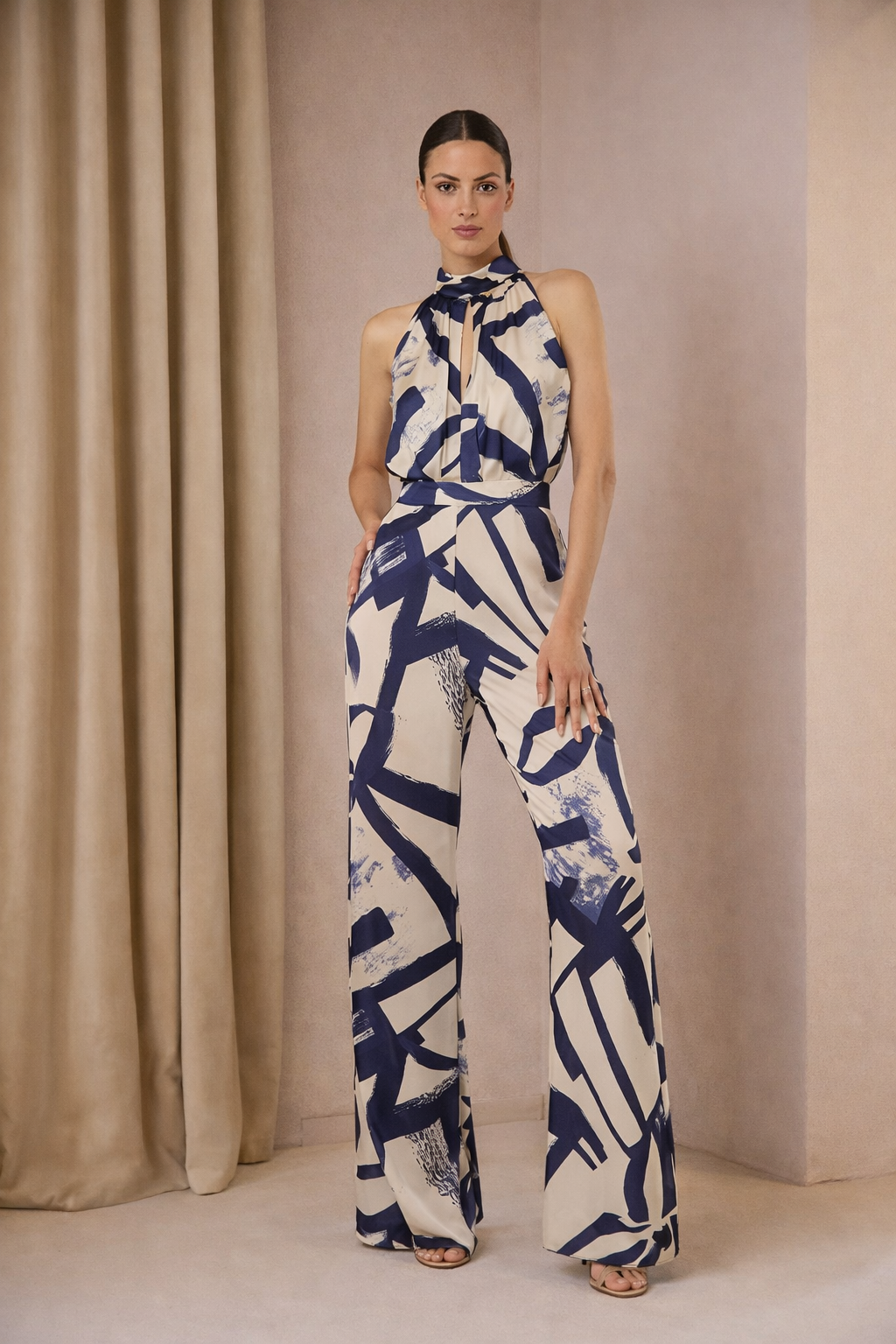 Mono Cuello Halter Carla Ruiz