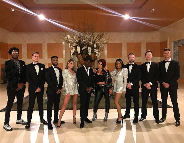 What a team ✨ What a night 😎 Entering the new year with a bang and can&rsquo;t wait for what 2020 has in store!! To book us for your event contact info@qtheentertainment.com
