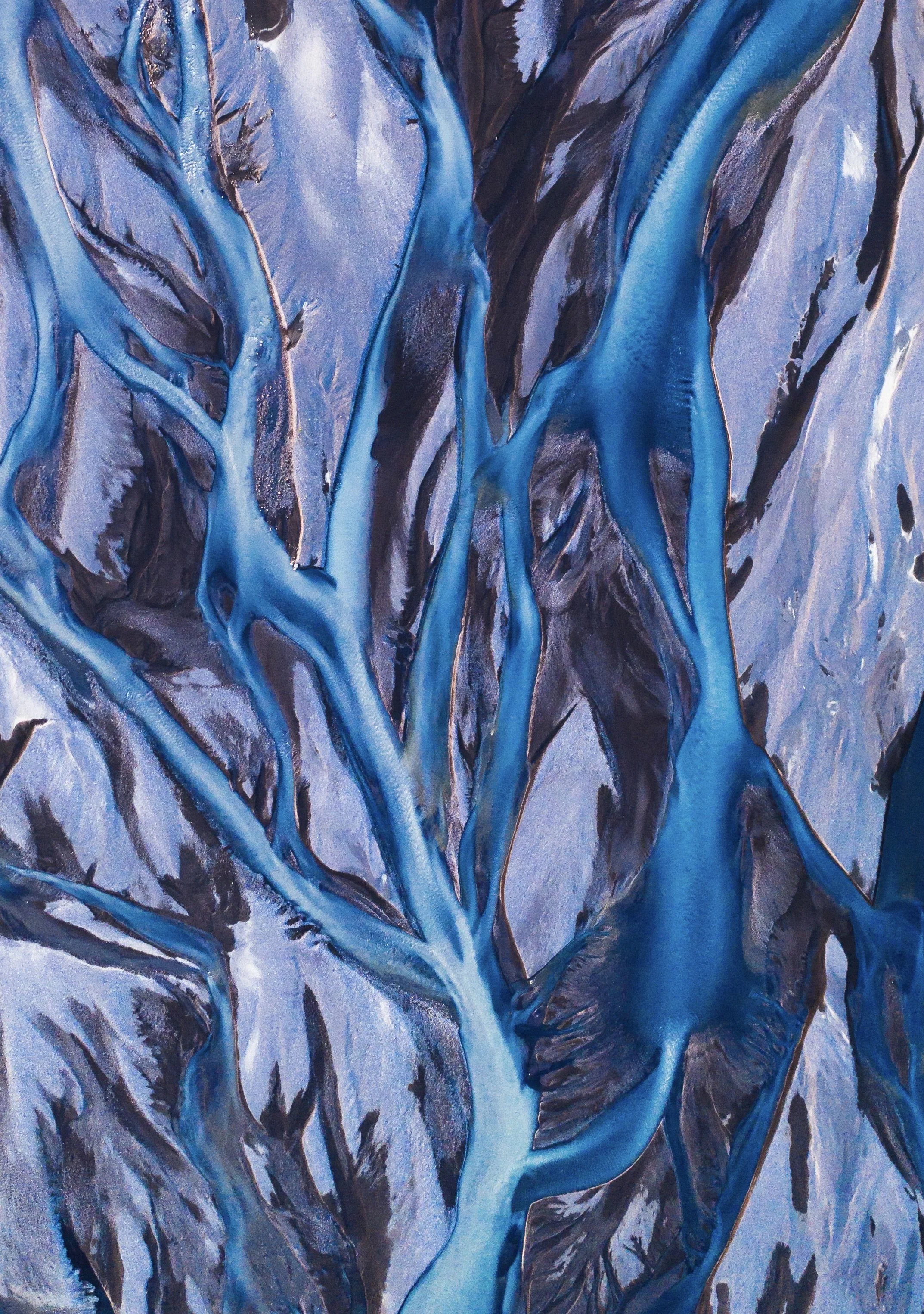 Braided river channels joining into one flow, symbolising leadership team alignment