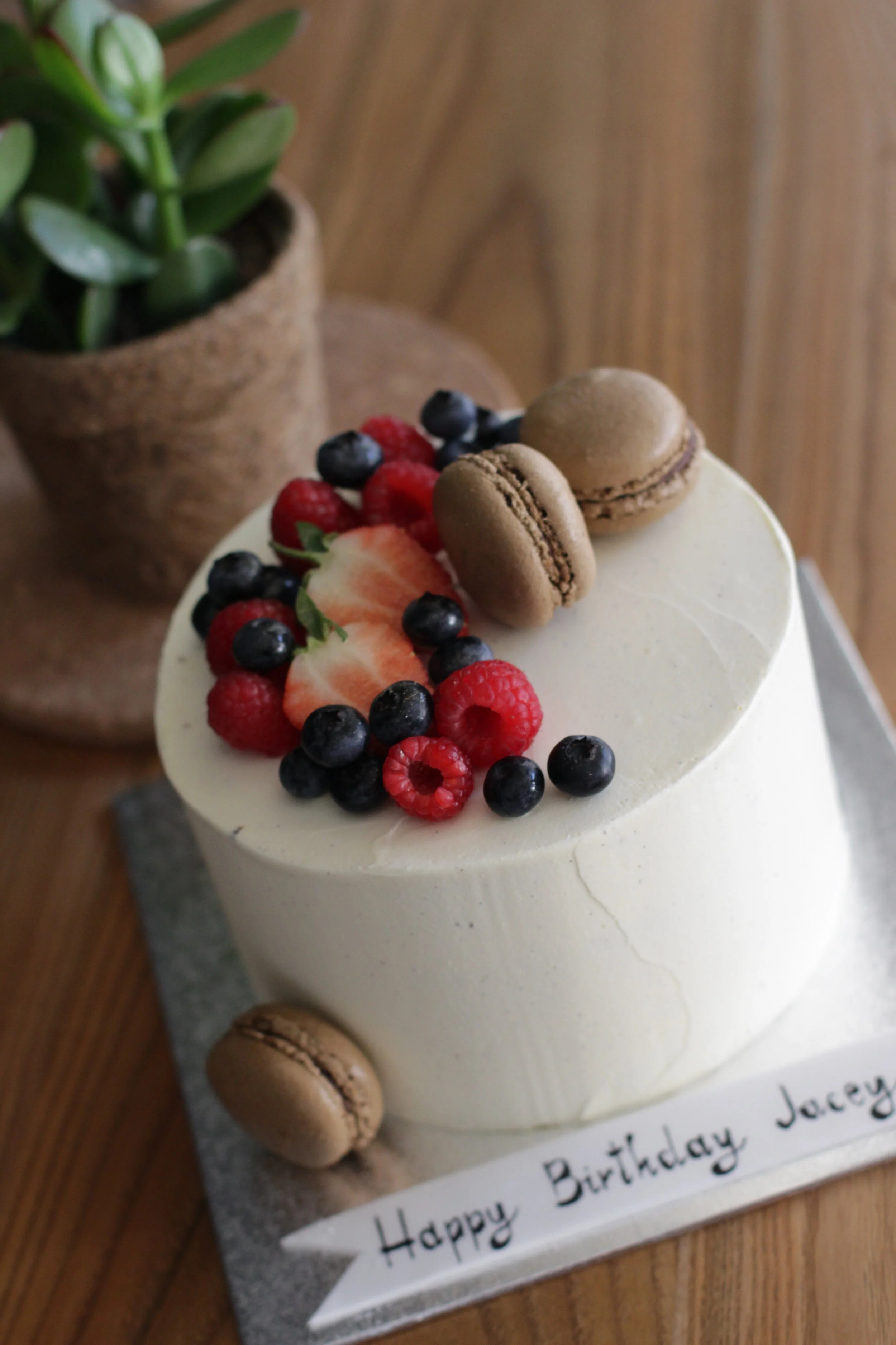 Birthday Cakes  ( fruit)