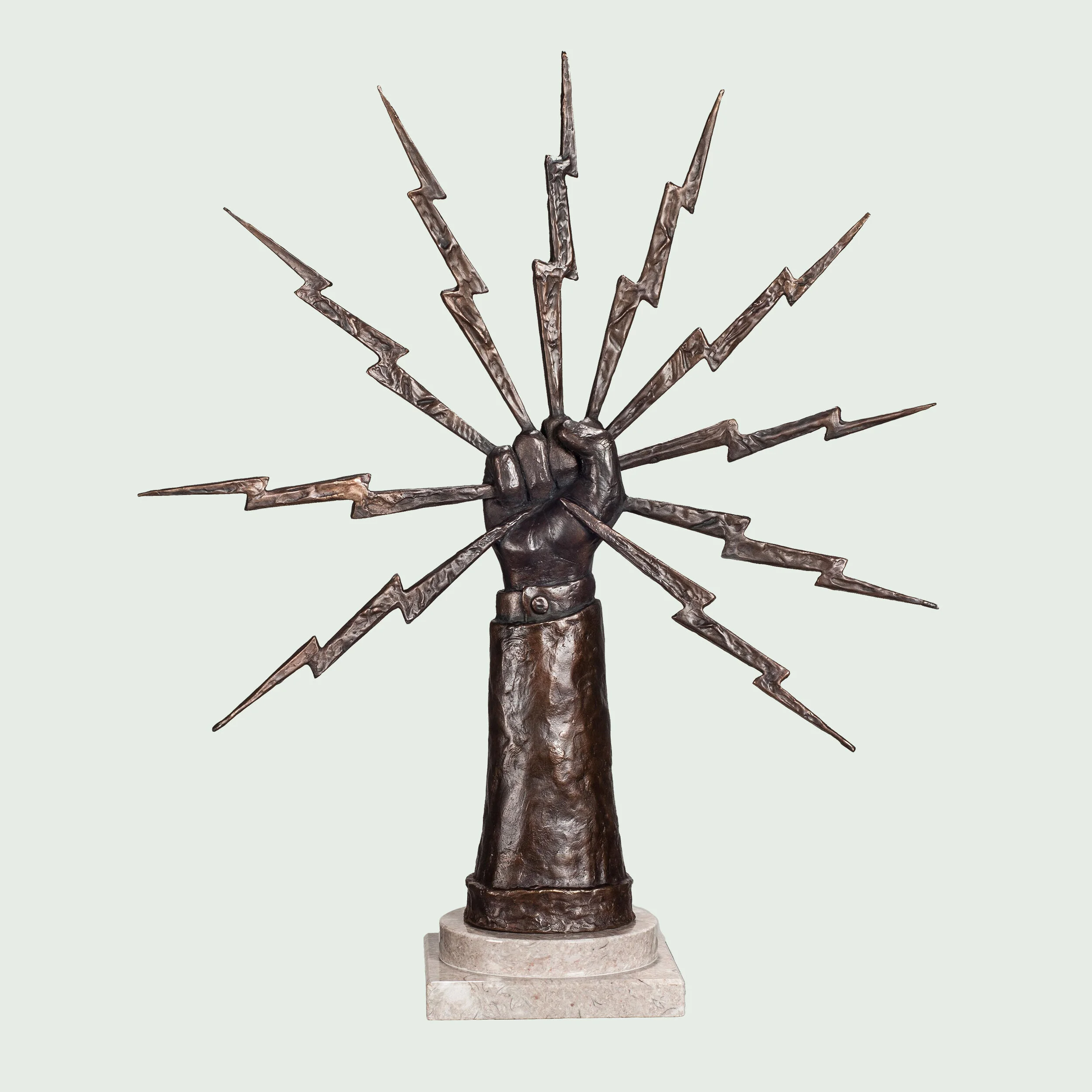   LIGHTNING HAND  -  front view  