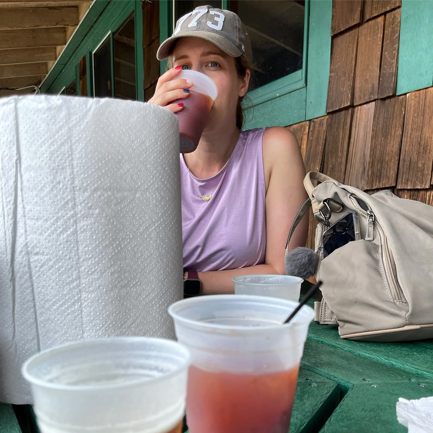 It may be mid work week but it&rsquo;s happy hour in my head all day. 

#grabyourweightedblanket