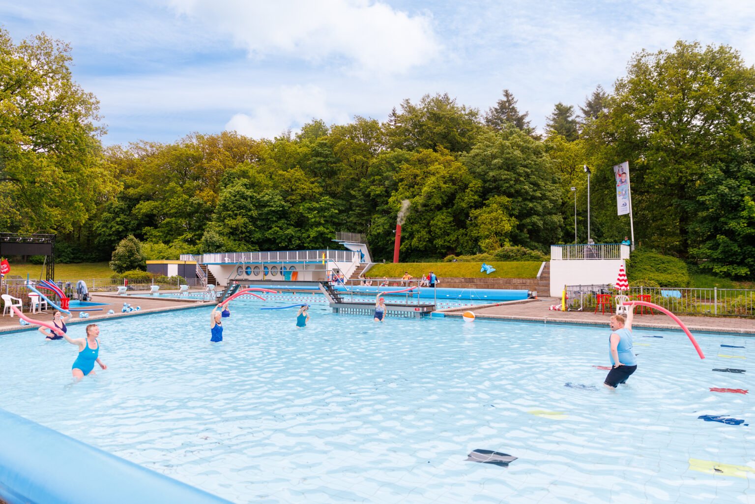 LucasKemper_Tryater_Swimbad_Scenefotografie_19-5_-R-35-1536x1025.jpg