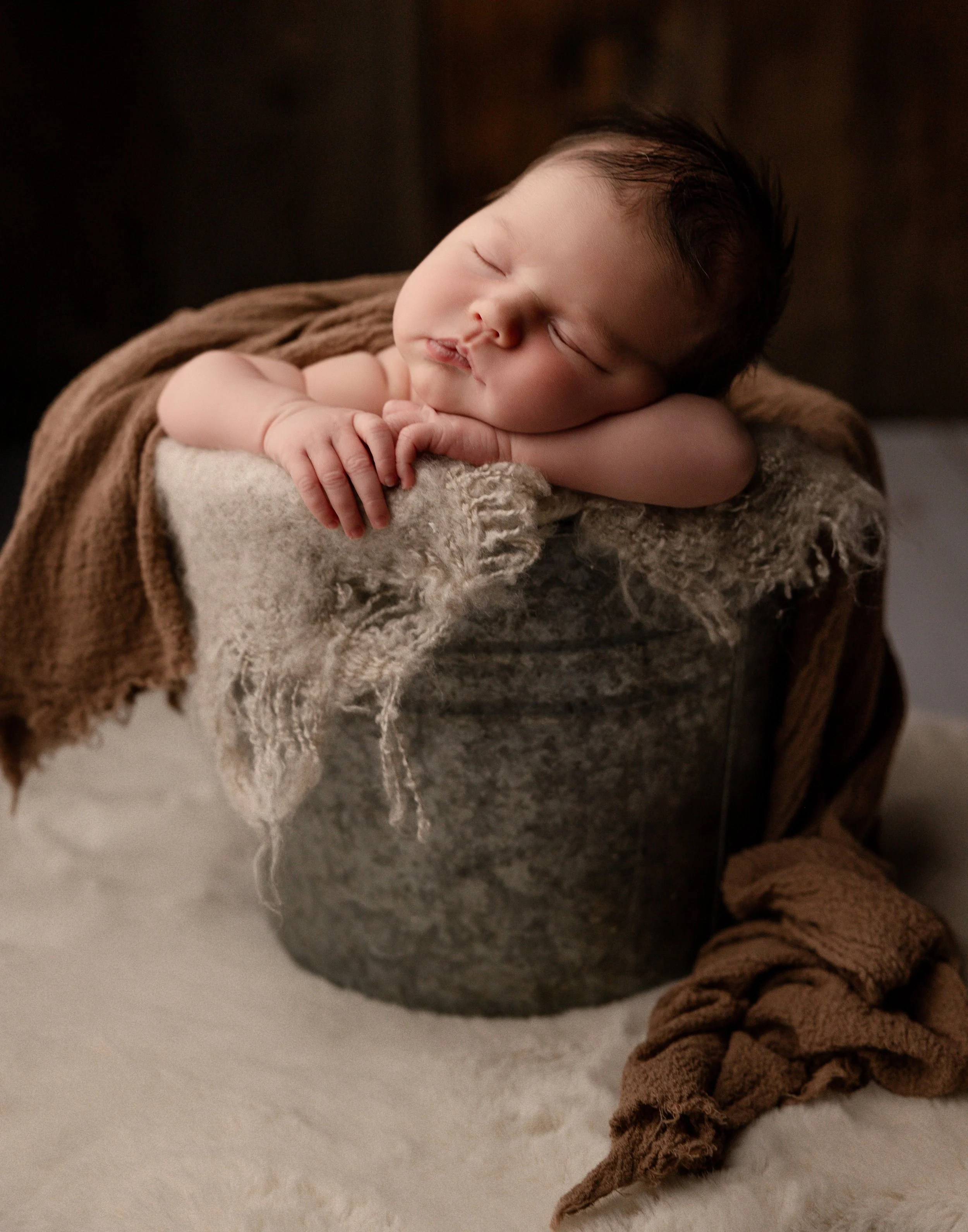 Drumheller-Newborn-photography (3).jpg