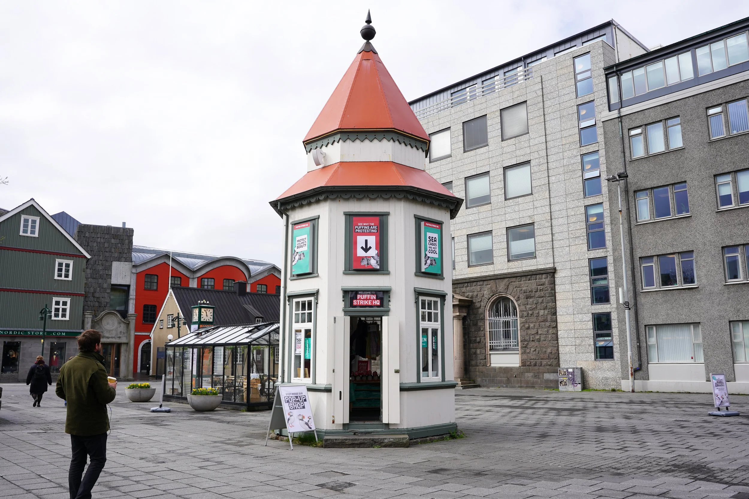 Iceland Puffins Pop-up Shop