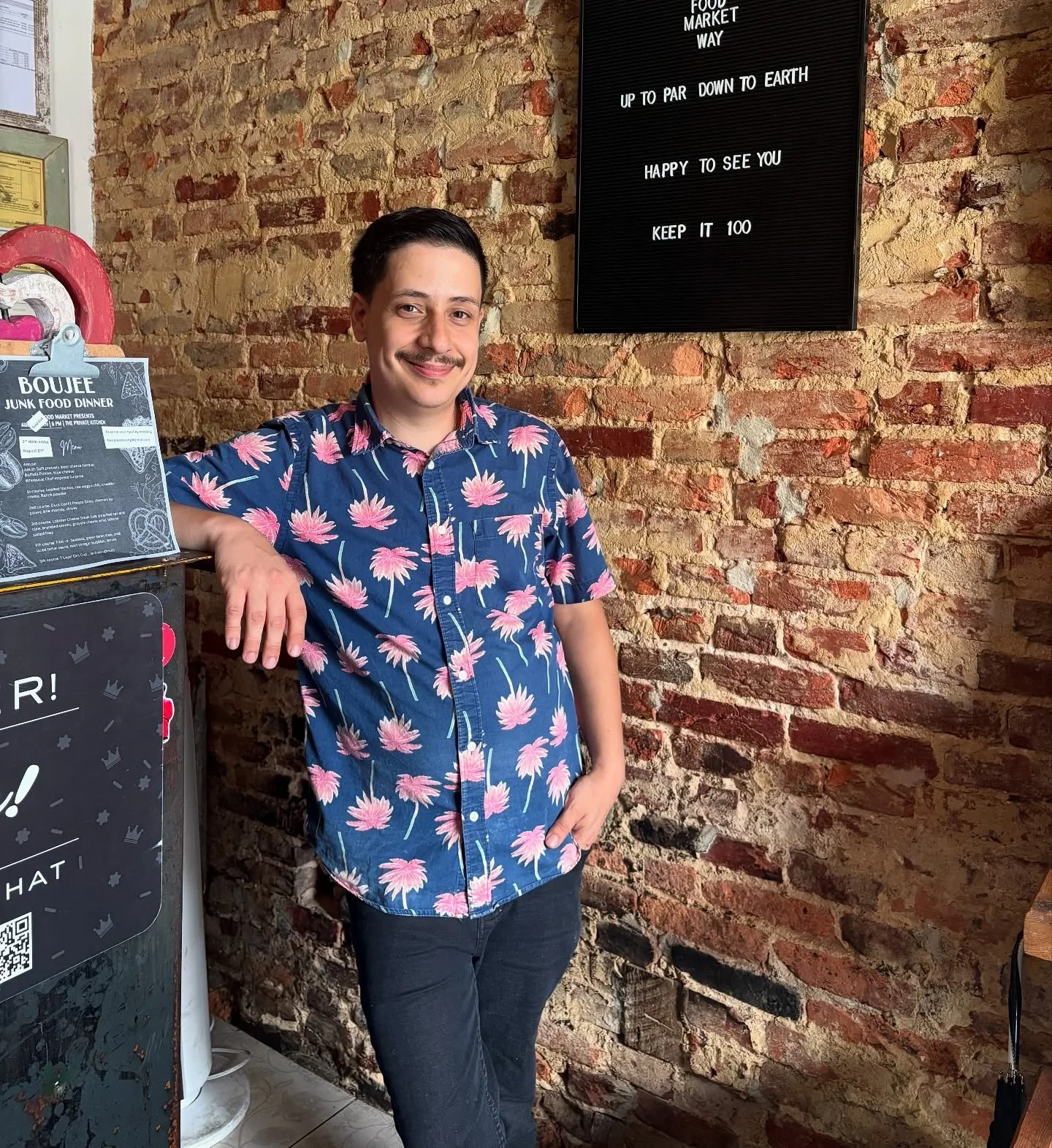 Drumroll please…
the one and only, Angelo, is back with us as an assistant GM. We are so happy to have you here Ang!!
#TheFoodMarket
.
.
#VisitBaltimore #MyBmore #BaltimoreRestaurants #BaltimoreEats #Zagat #yelp #yelpBaltimore #BaltimoreFoodie