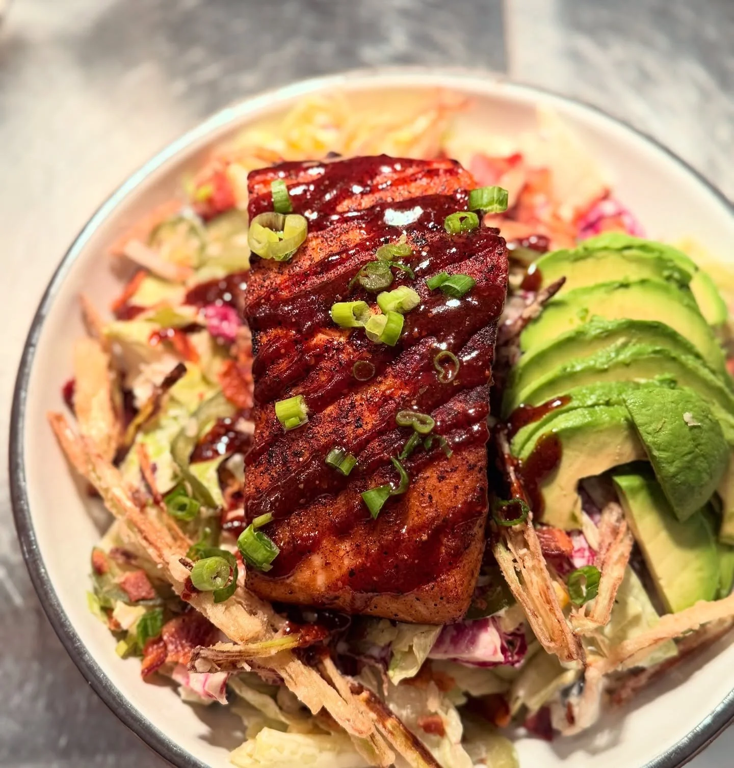 The BBQ Salmon Salad is a favorite lunch choice among our staff. Have you tried it yet?
mixed greens * red onion * avocado * corn * black beans * pickled jalapeños * bacon * crispy onions * ranch dressing
#TheFoodMarket #TheFoodMarketColumbia