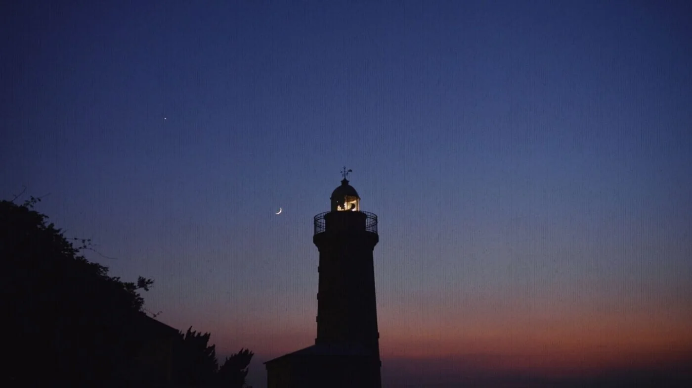 7 Essential Tips for Communicating with Your Sphere During Crisis