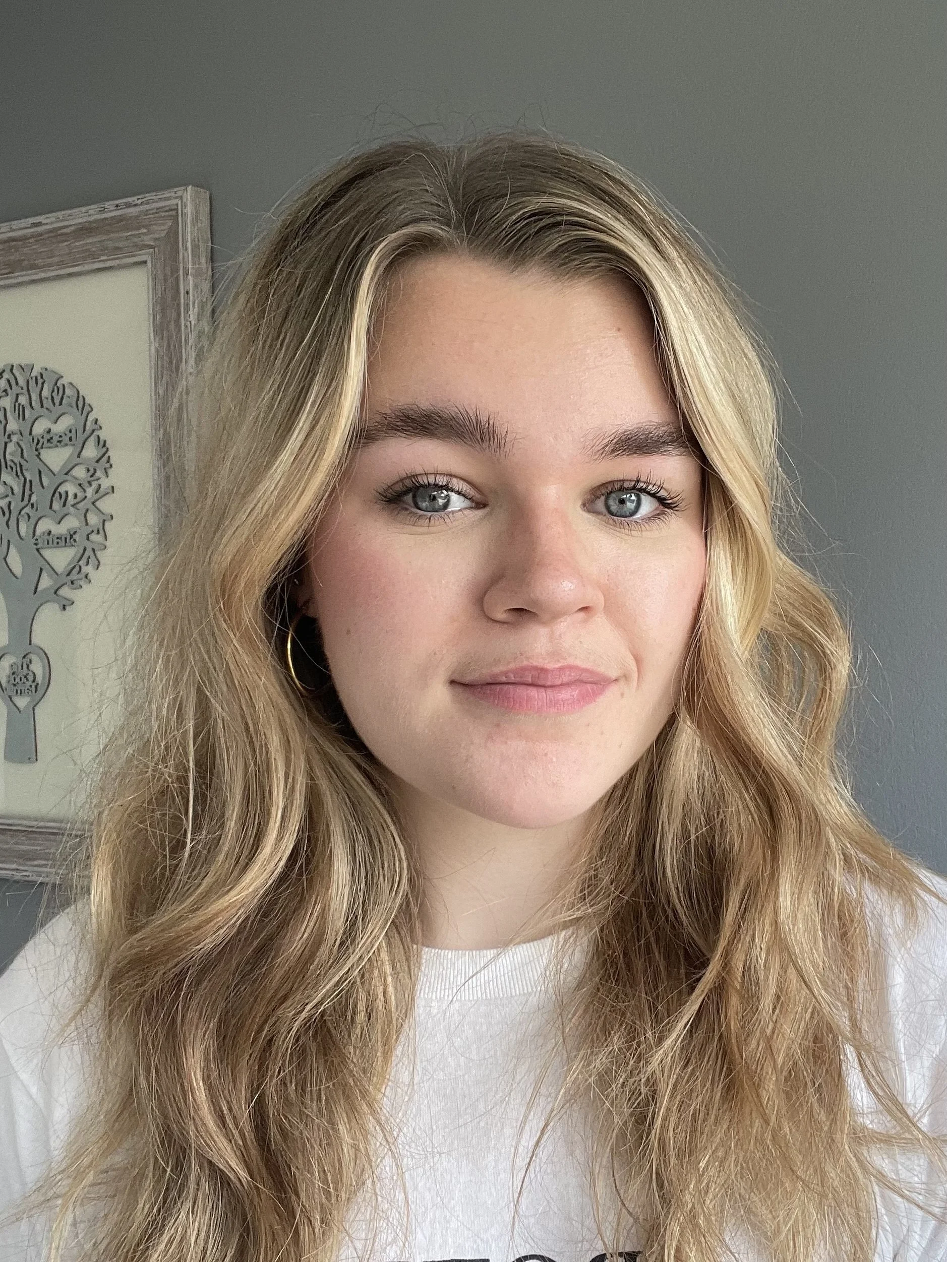Molly Cook as<em>𝗘𝗻𝘀𝗲𝗺𝗯𝗹𝗲</em>