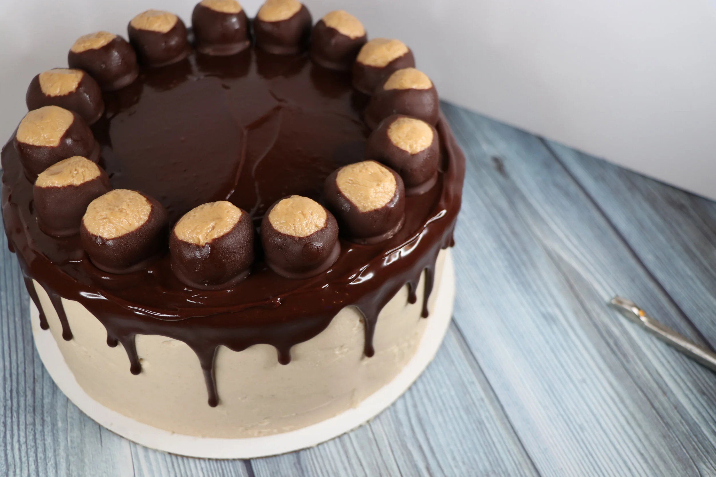 Buckeyes Cake - Chocolate Cake - Peanut Butter Buttercream - Chocolate Ganache Drip