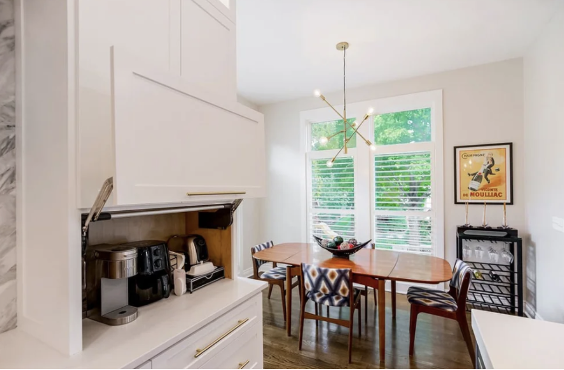 5 Must-Have Cabinet Features in Your High-End Kitchen Remodel (1).png