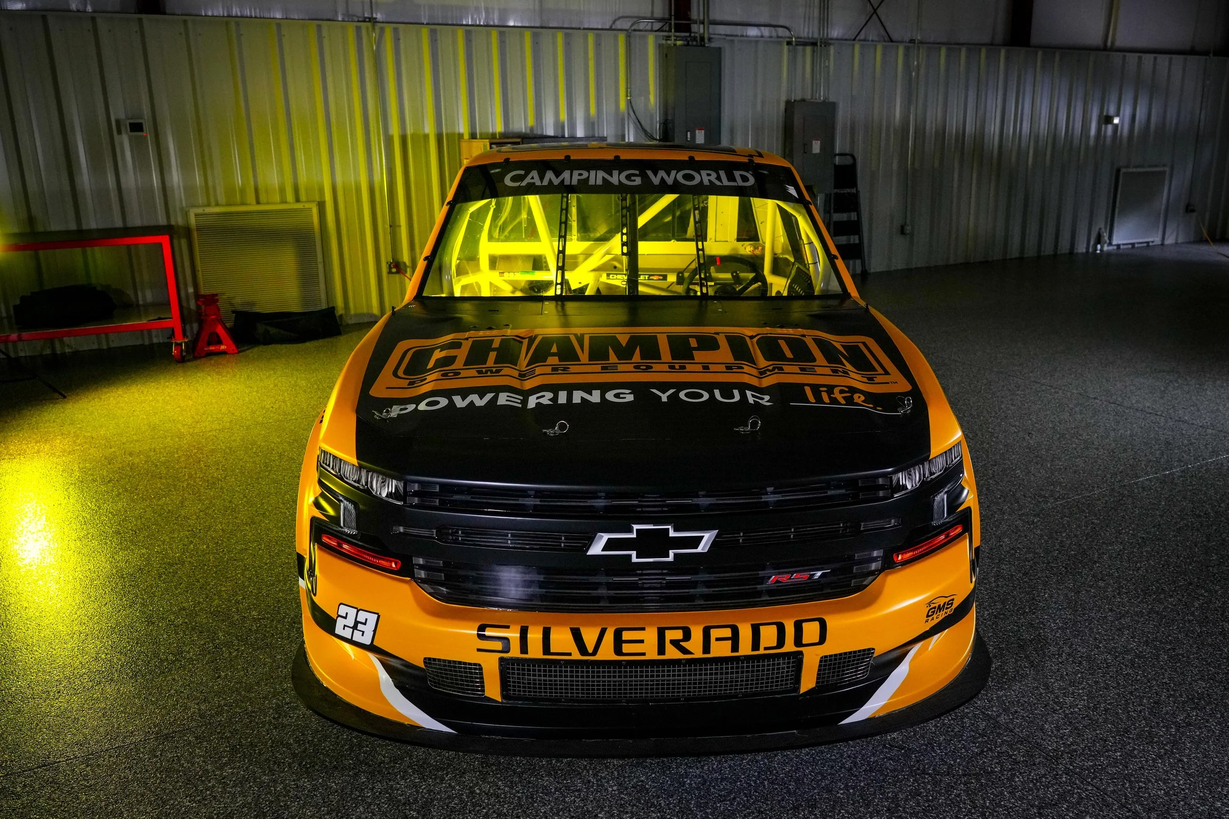 Truck head on-min.jpg