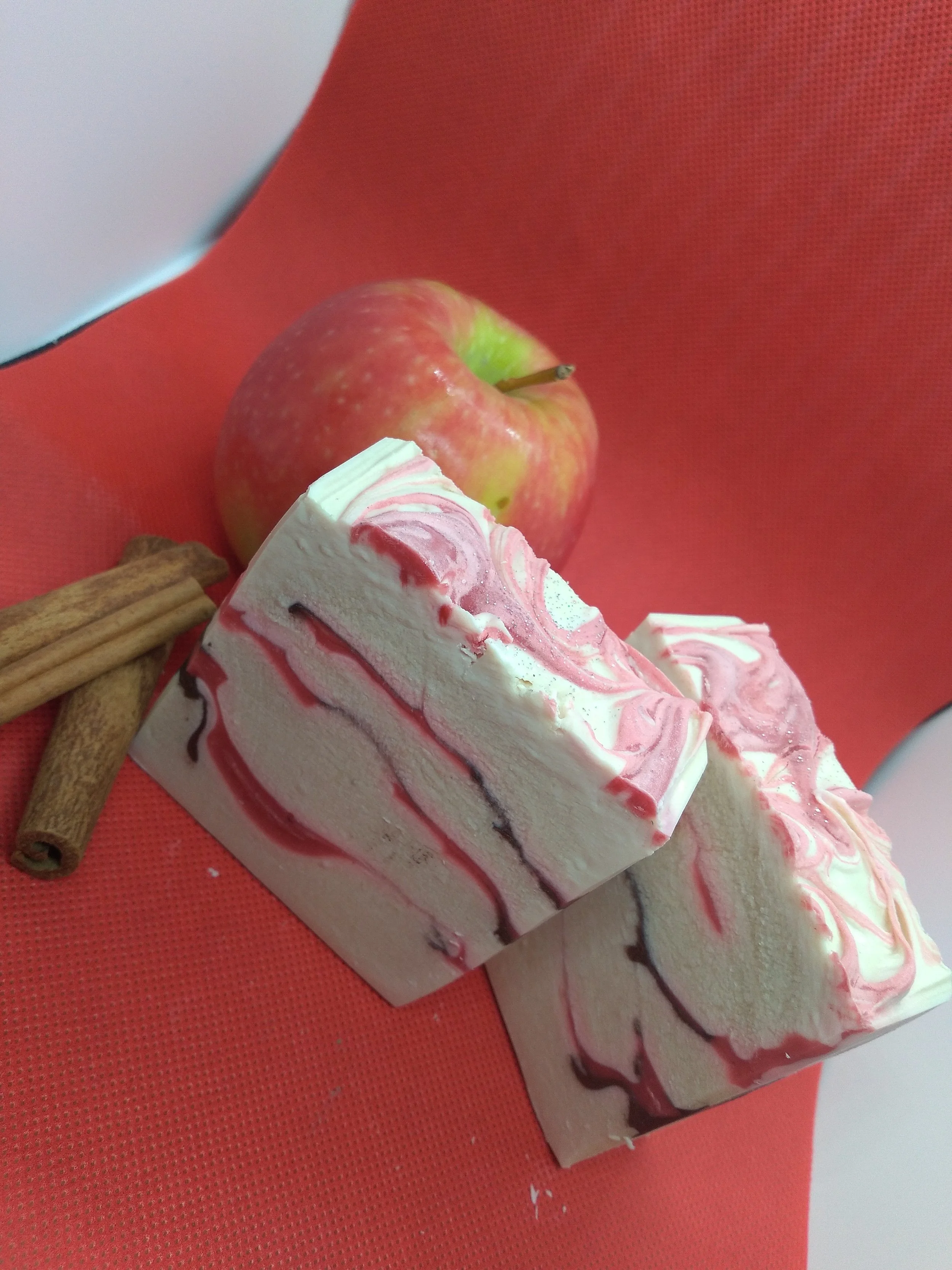 Apples and Cinnamon.jpg