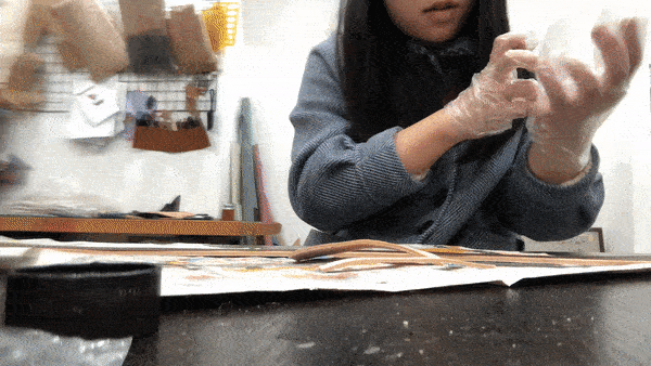 Handmade belt.gif