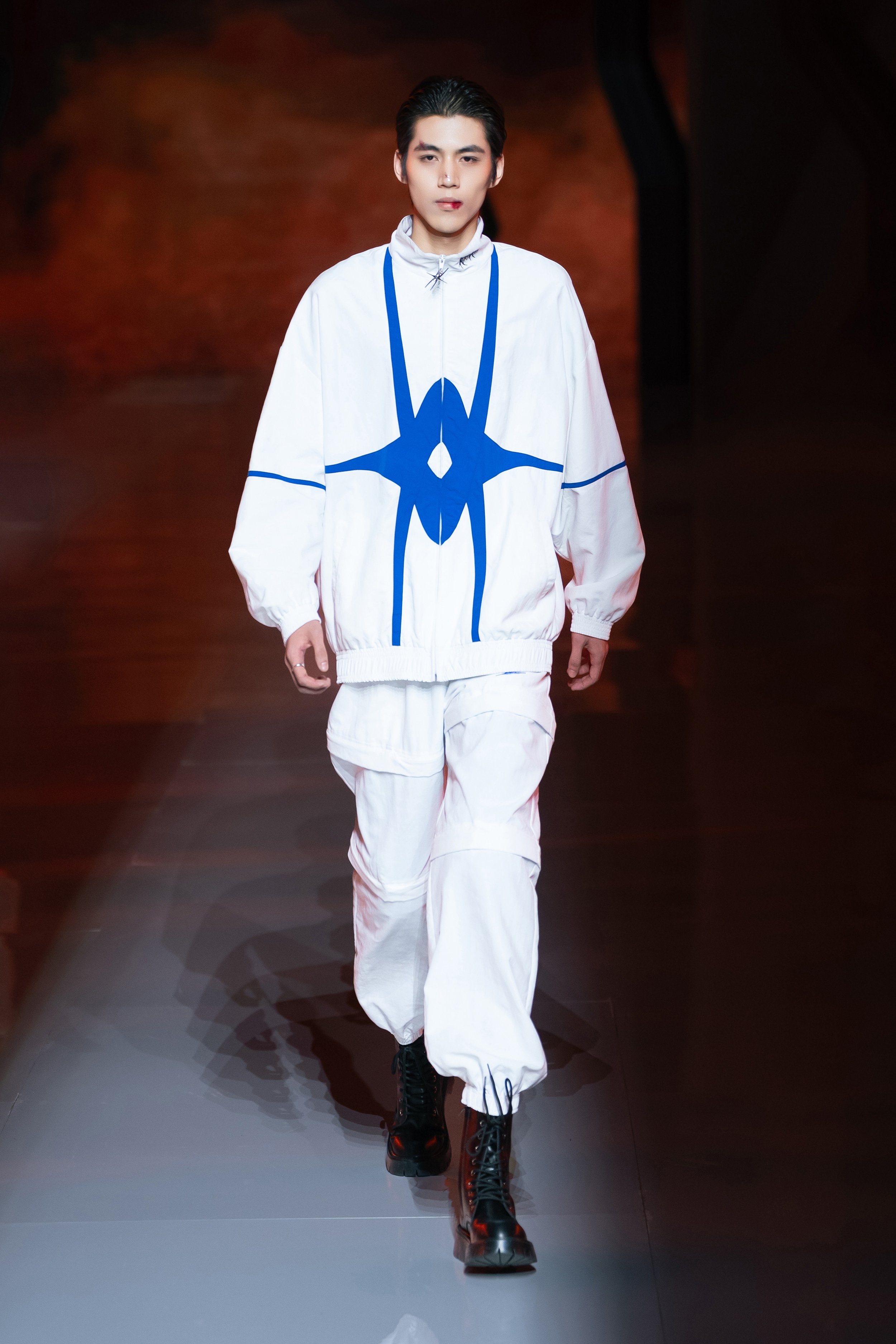 Look 17.jpg