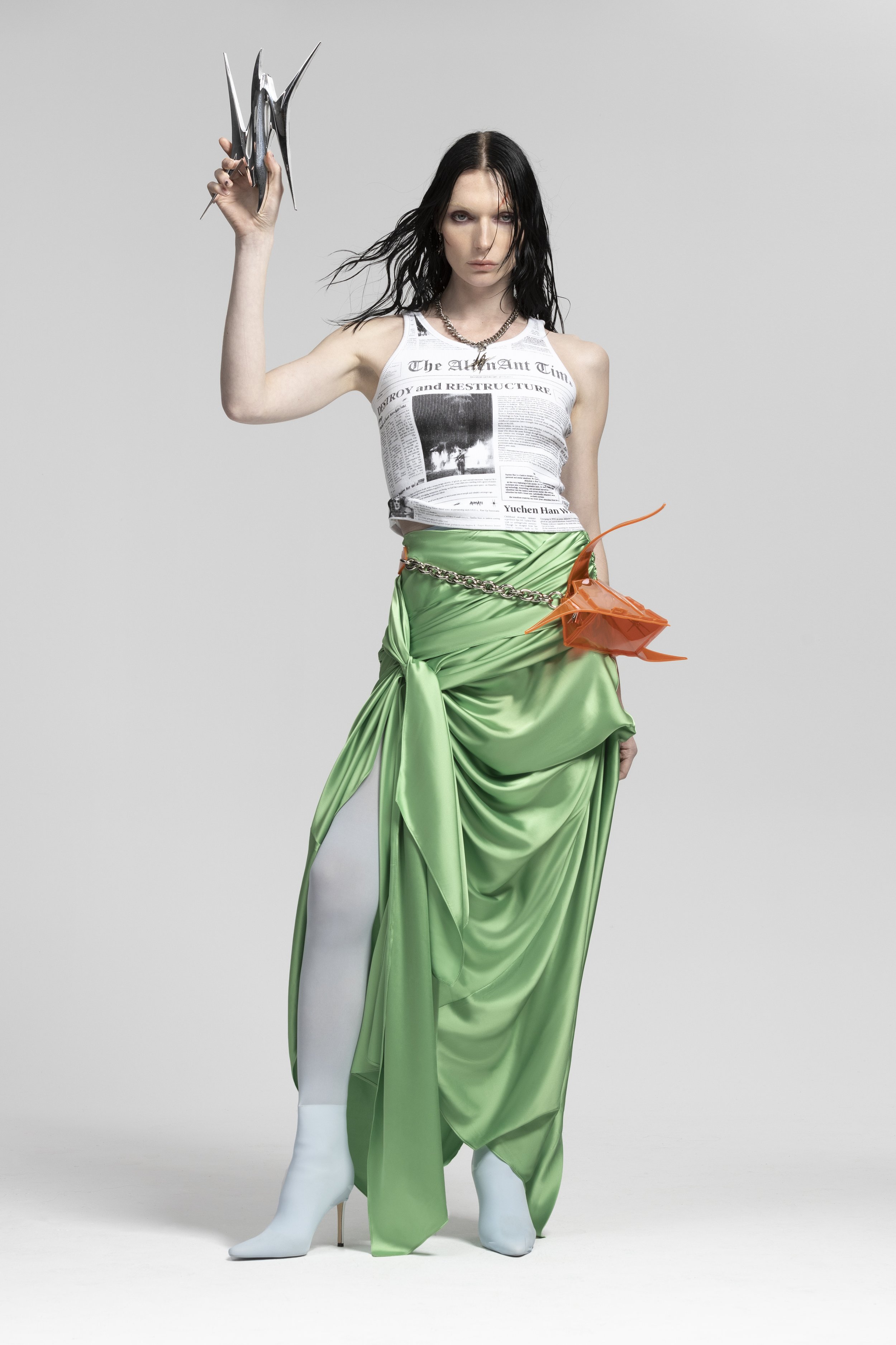 LOOK 1.jpg