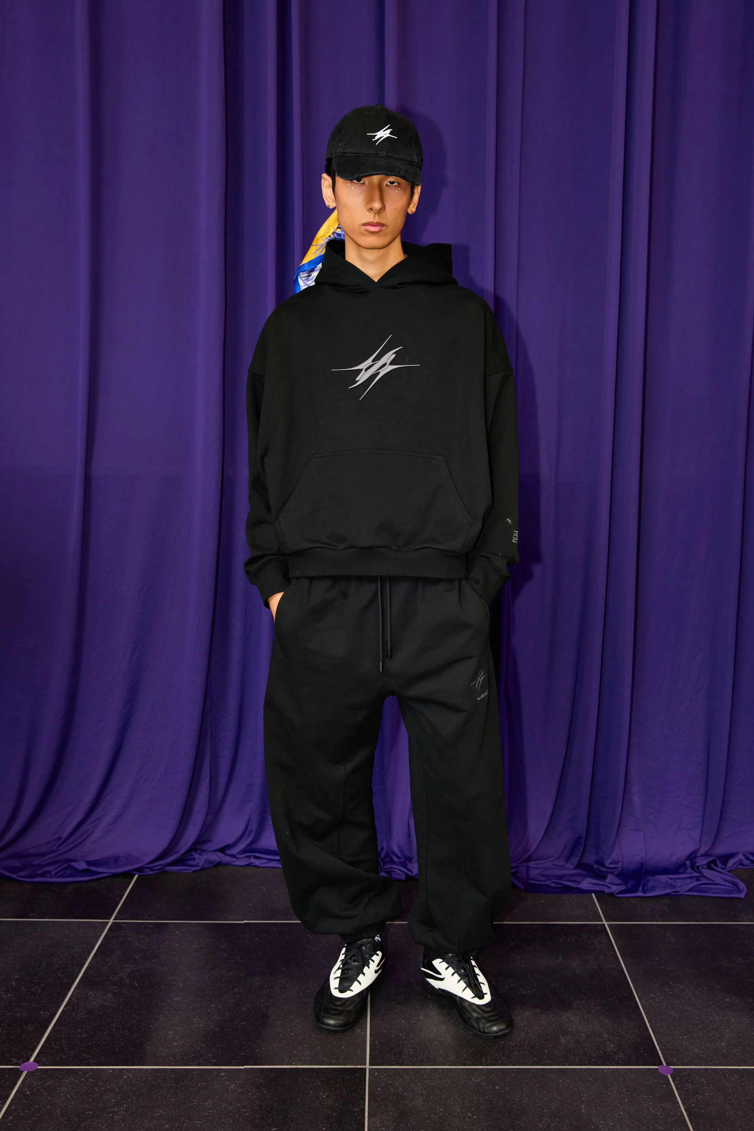 ALIENANT 27 LOOK4.jpg