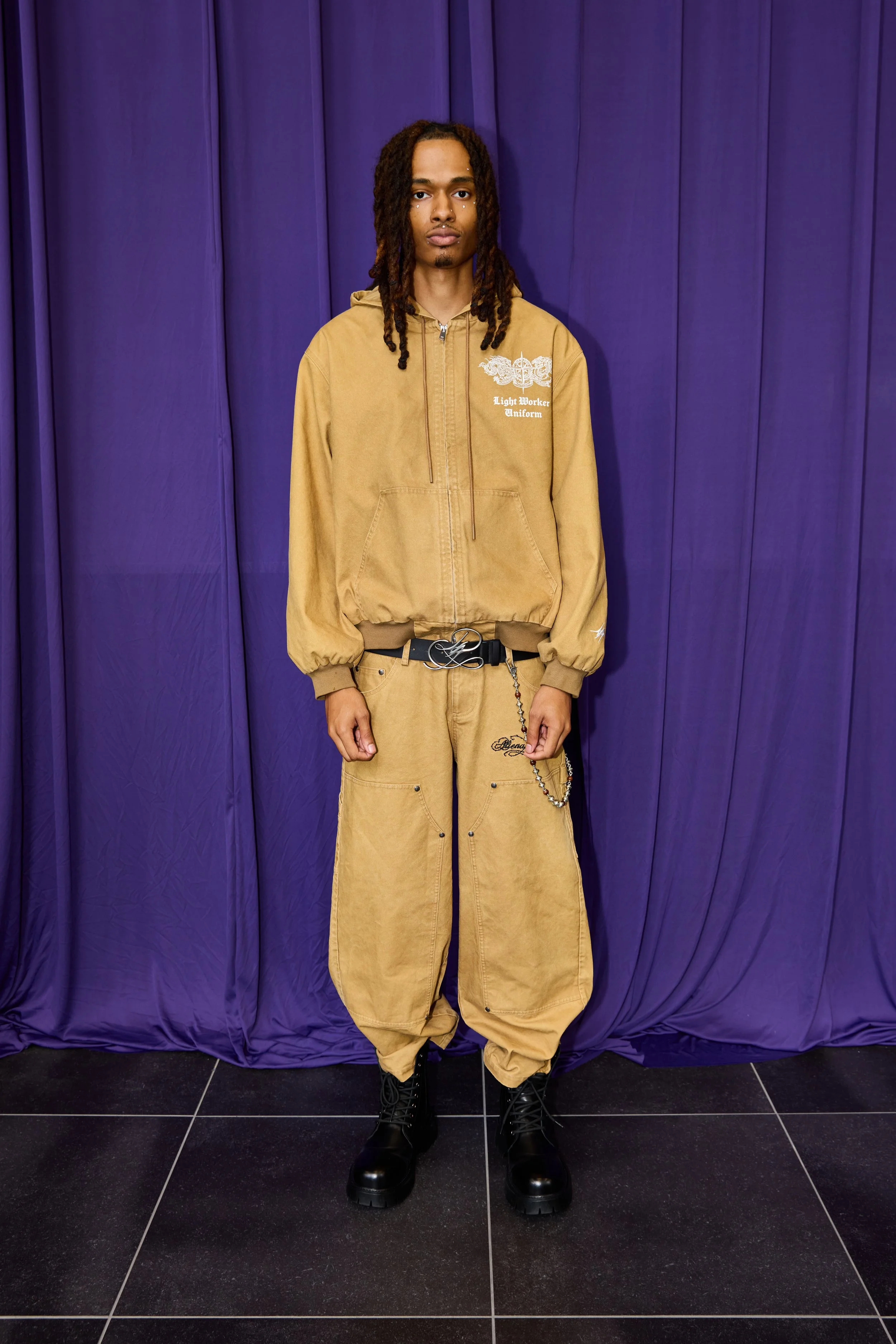 ALIENANT 27 LOOK31.jpg